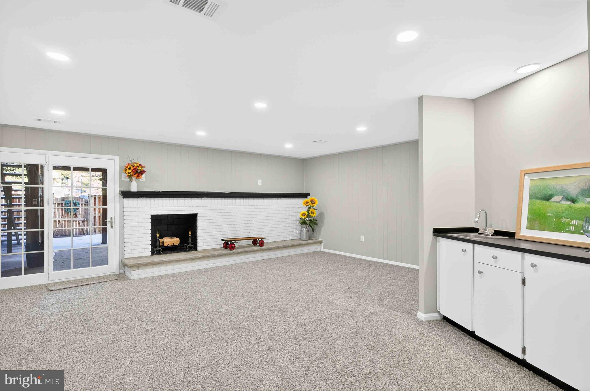 GREENTREE VILLAGE - Residential