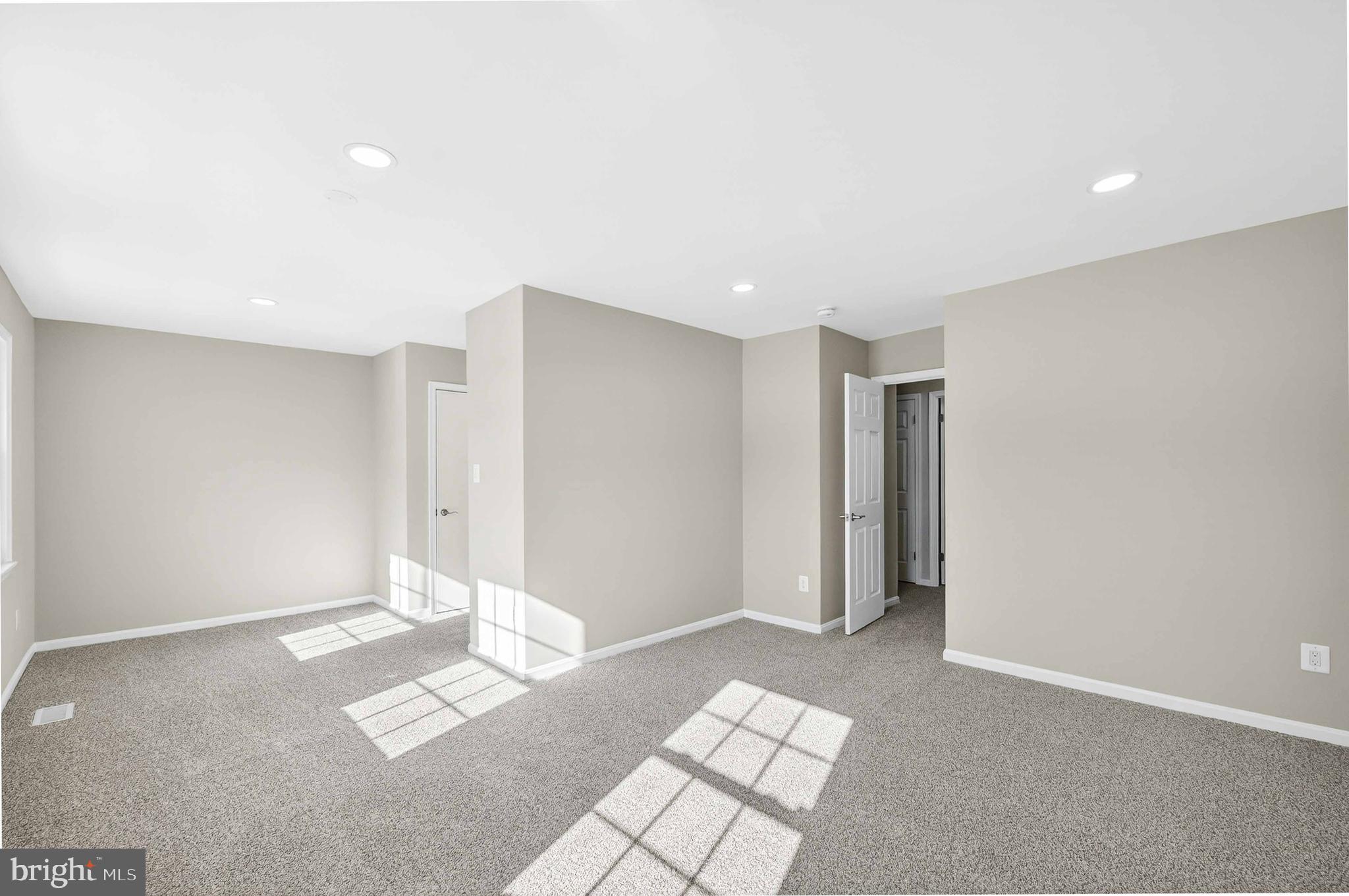 GREENTREE VILLAGE - Residential