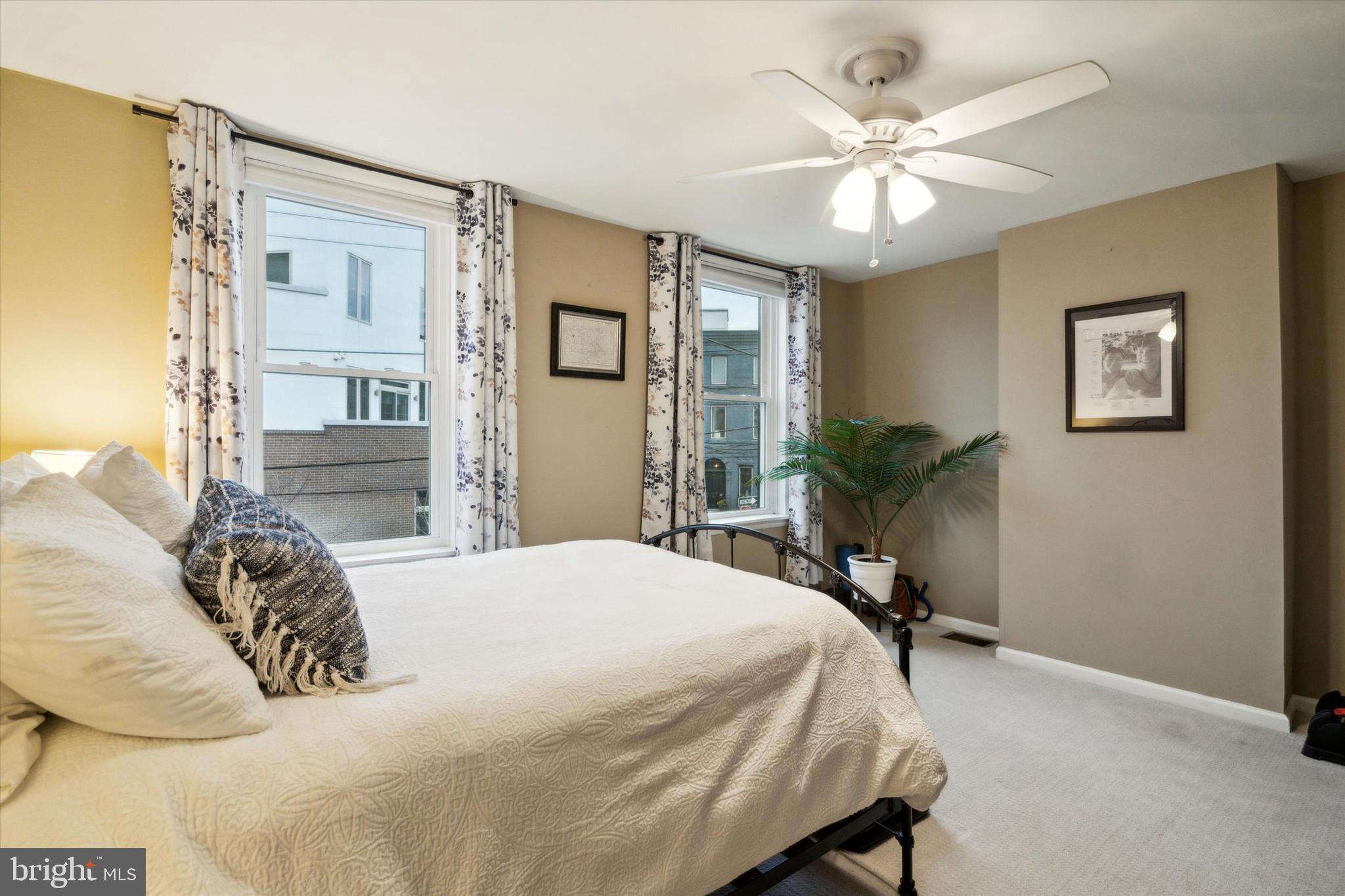 FRANCISVILLE - Residential