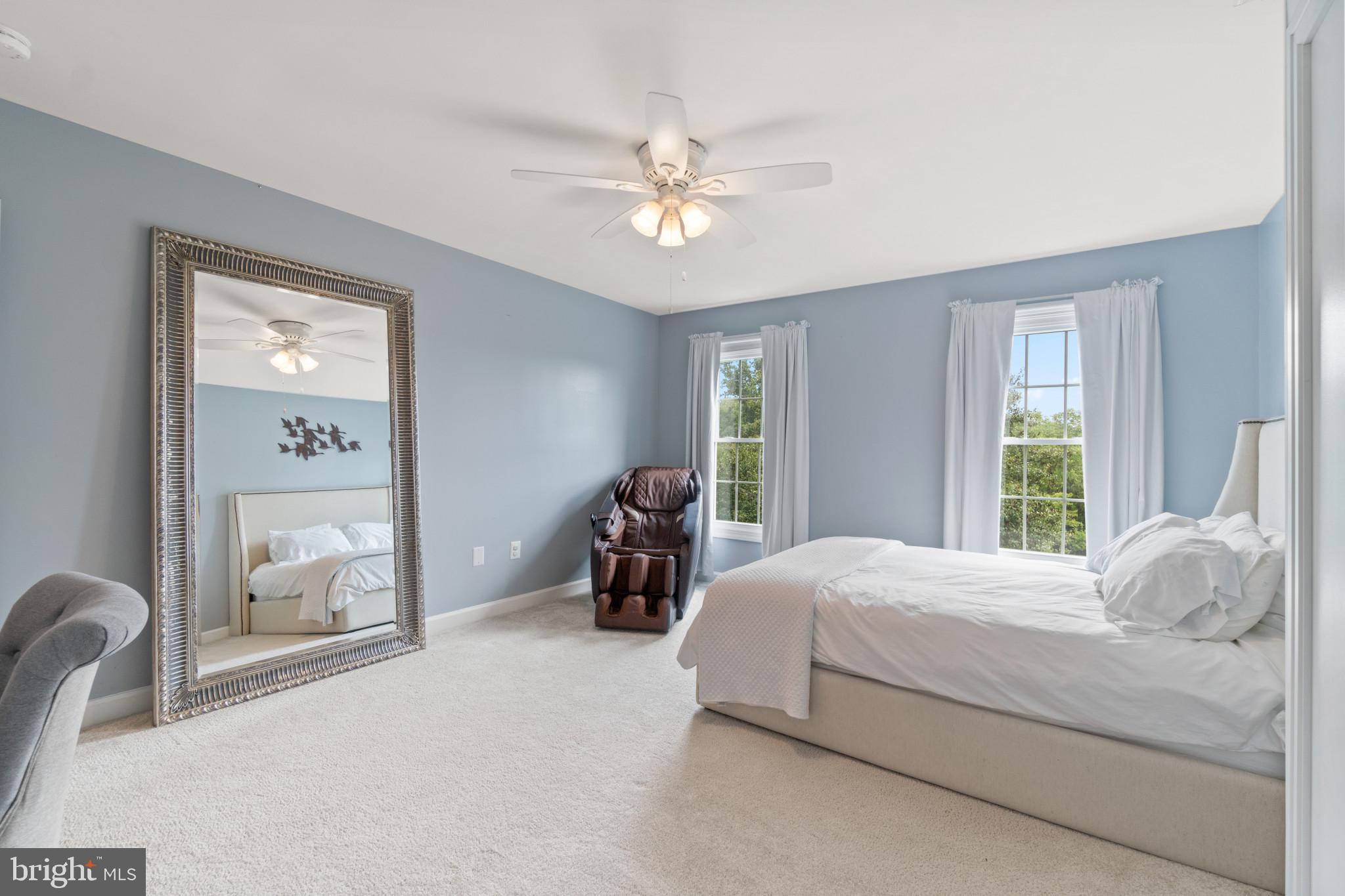 CRESTWOOD - Residential