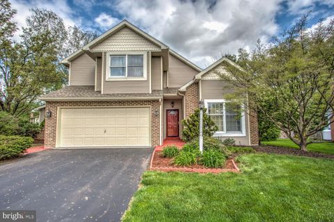Photo of 235 JEFFERSON DR, EPHRATA, PA 17522 (MLS # PALA2034104)