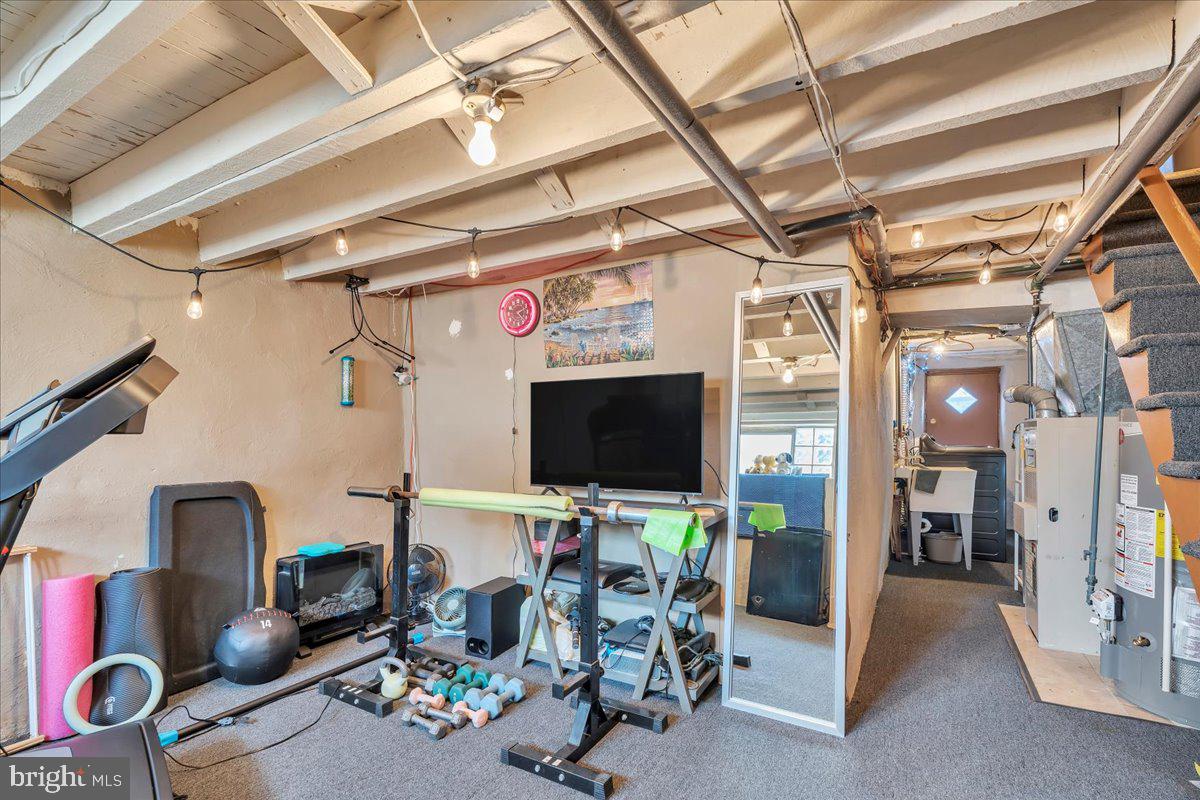 MAYFAIR - Residential