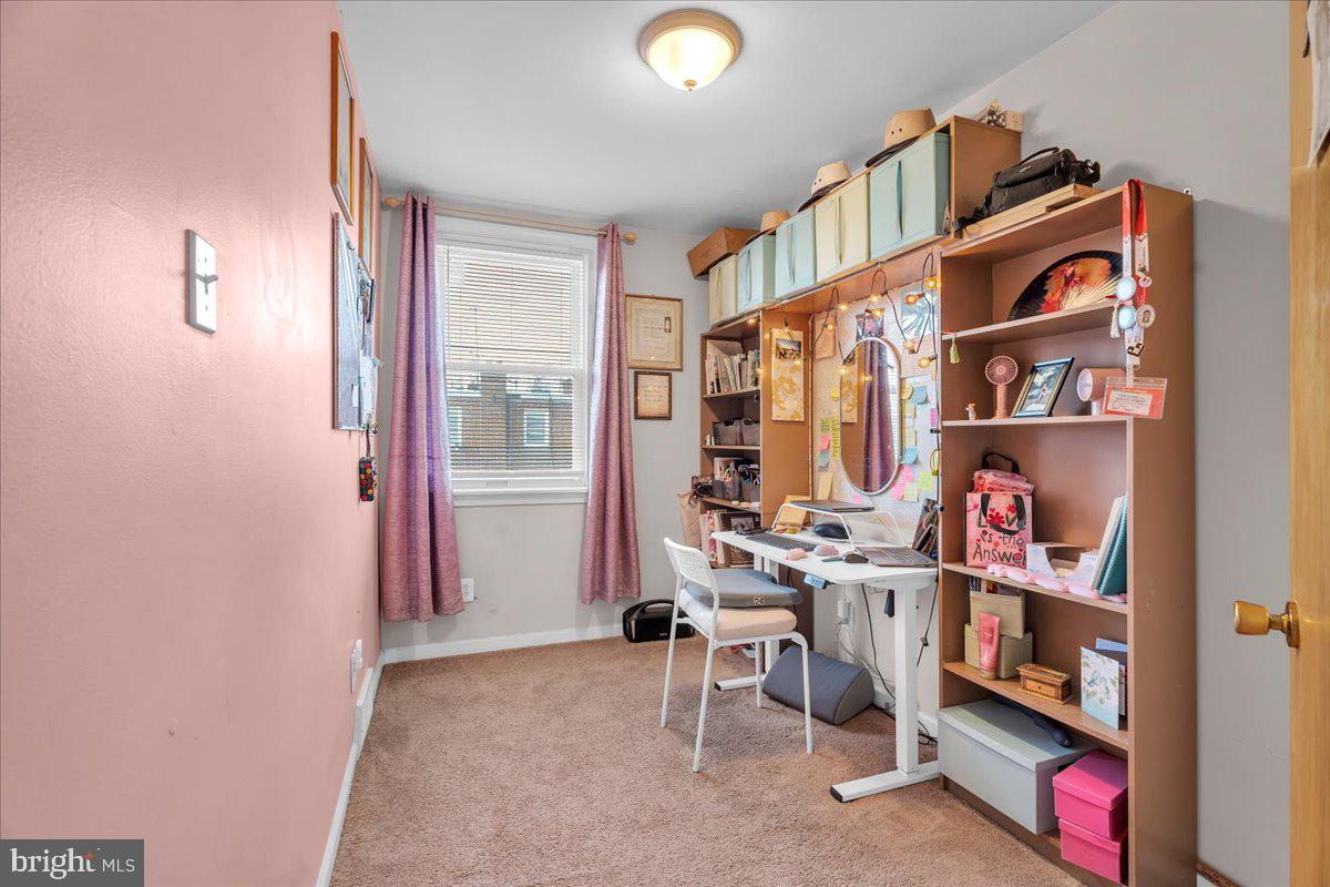 MAYFAIR - Residential