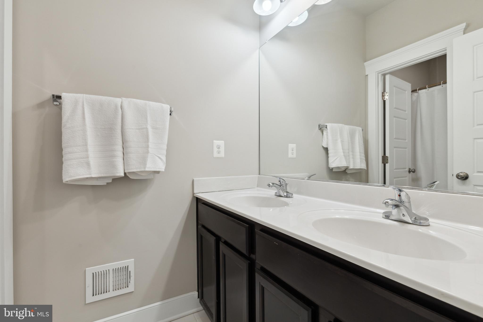 MAYFAIR - Residential