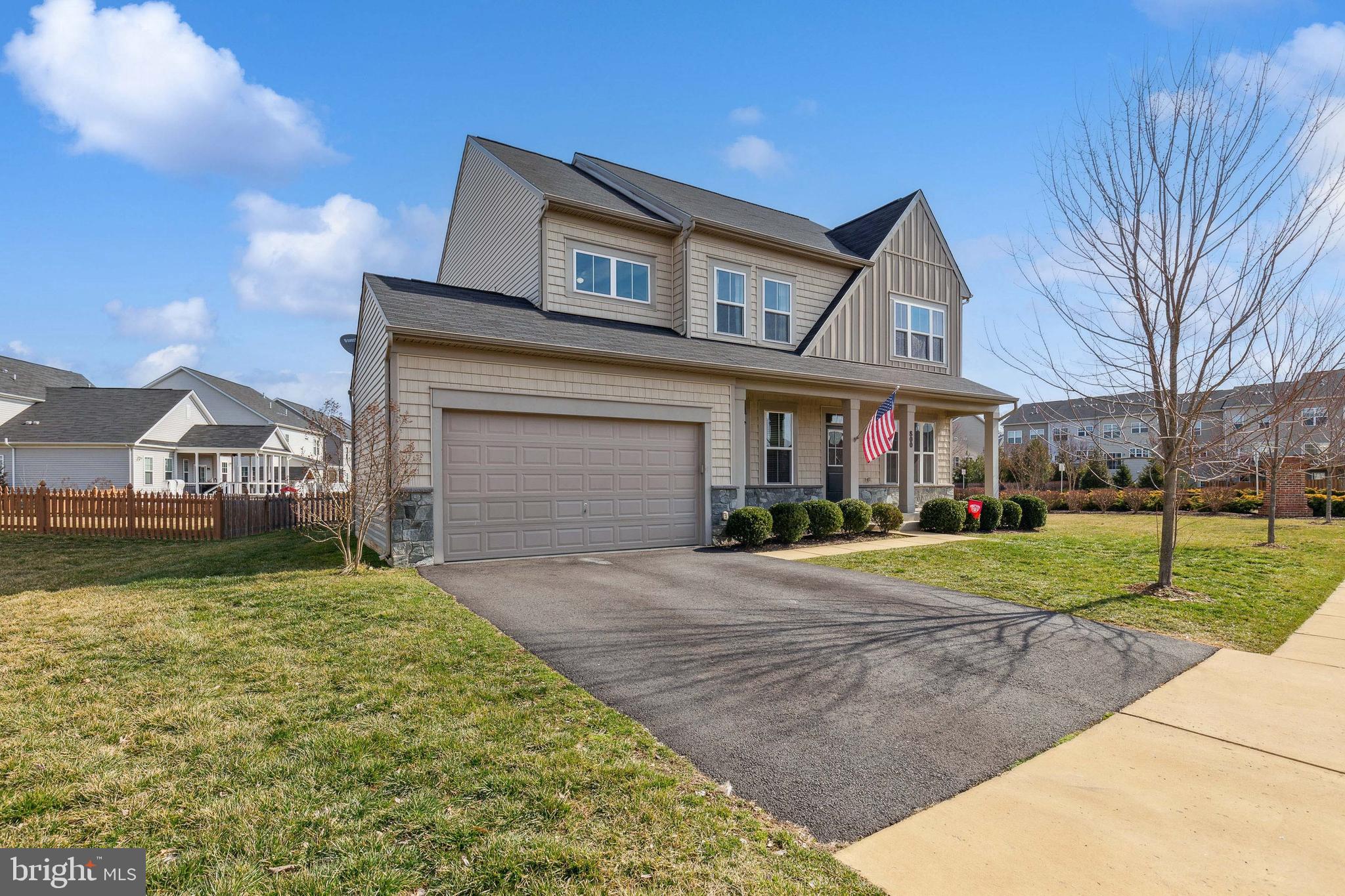 MAYFAIR - Residential