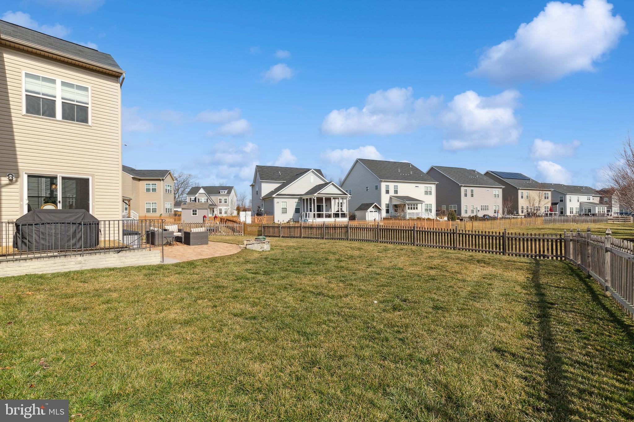 MAYFAIR - Residential