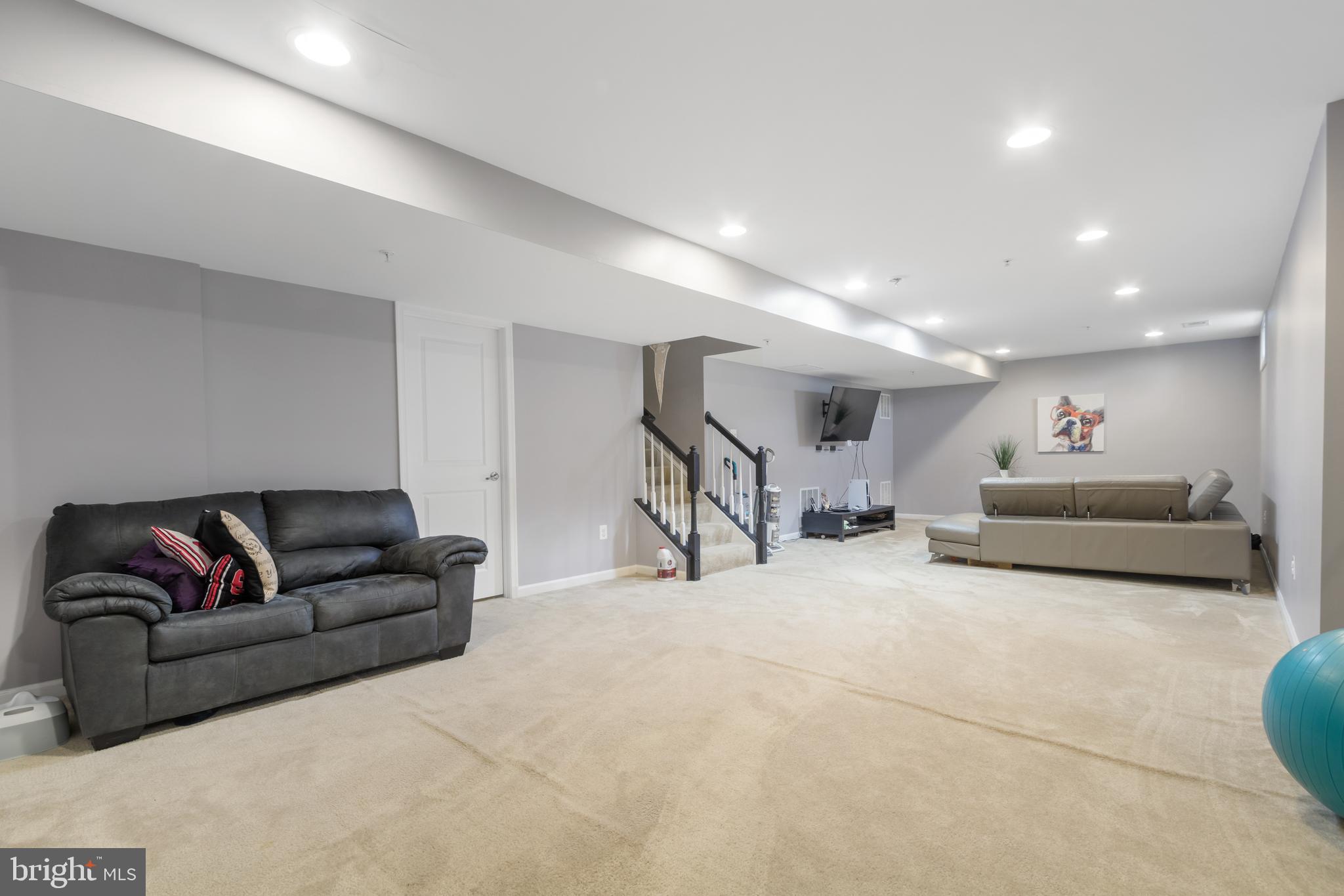 CANTER CREEK - Residential Lease