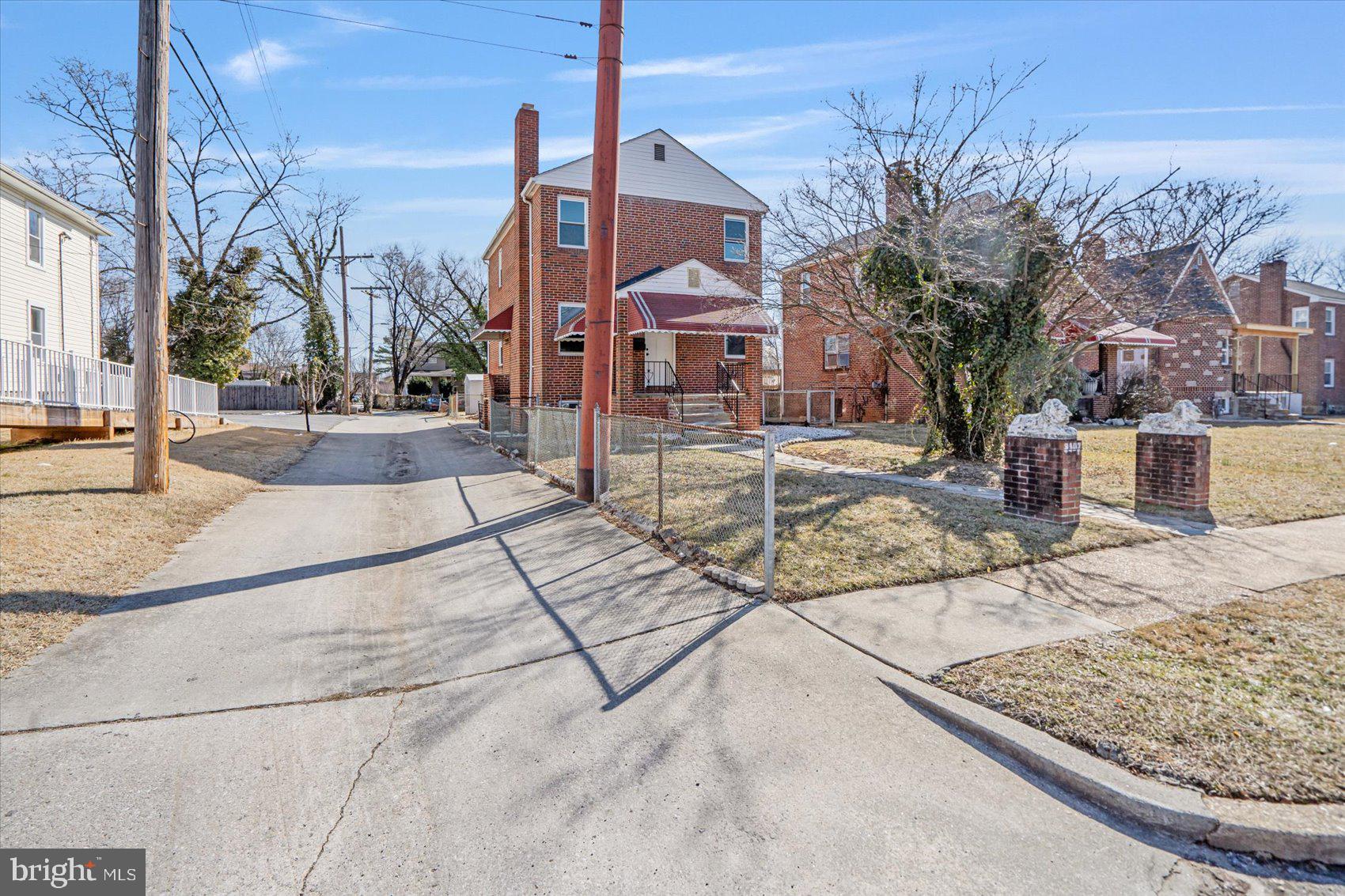 GWYNN OAK - Residential