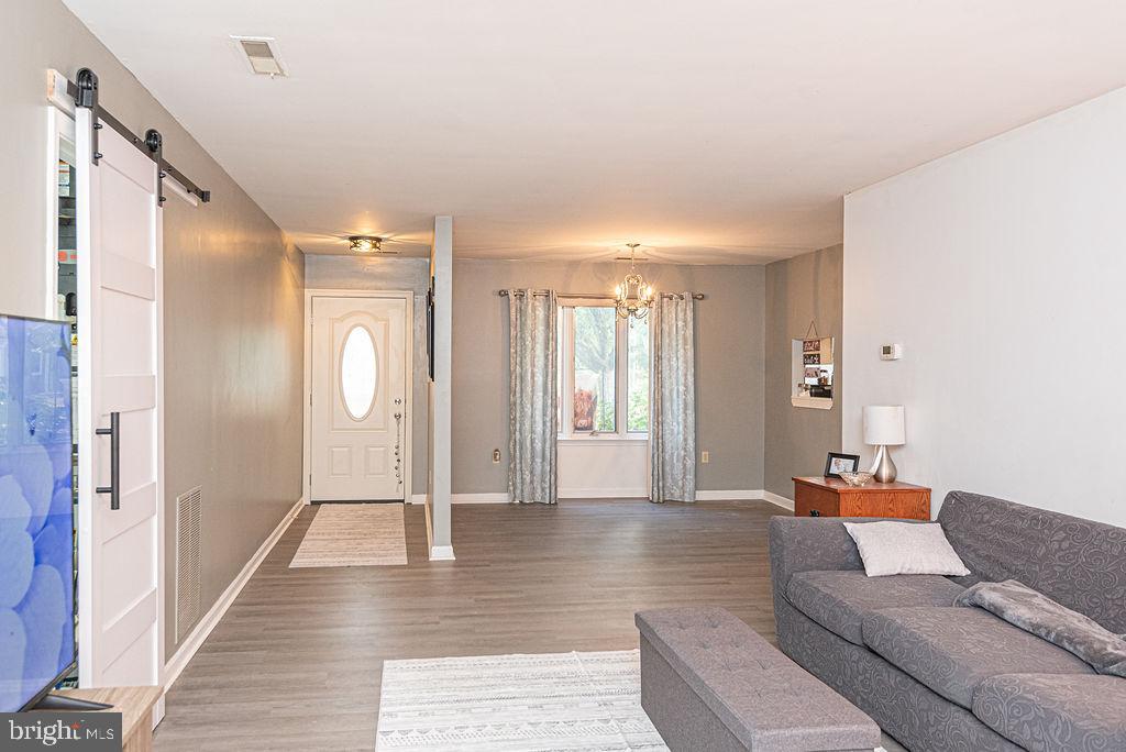 SPRING CHASE - Residential