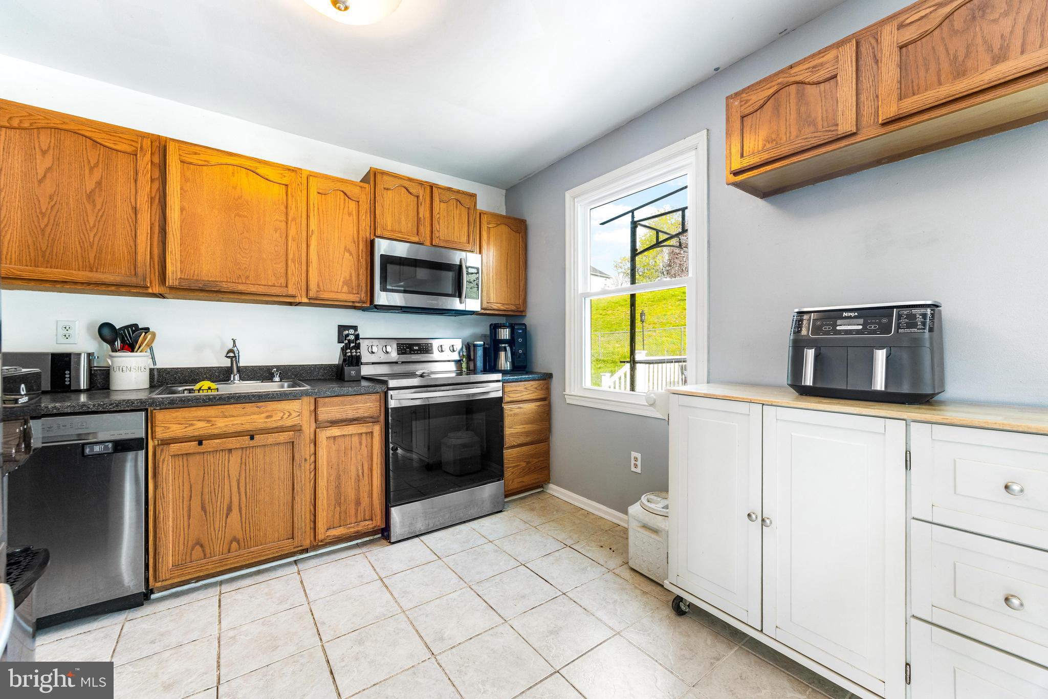 THE GREENS OF WESTMINSTER - Residential