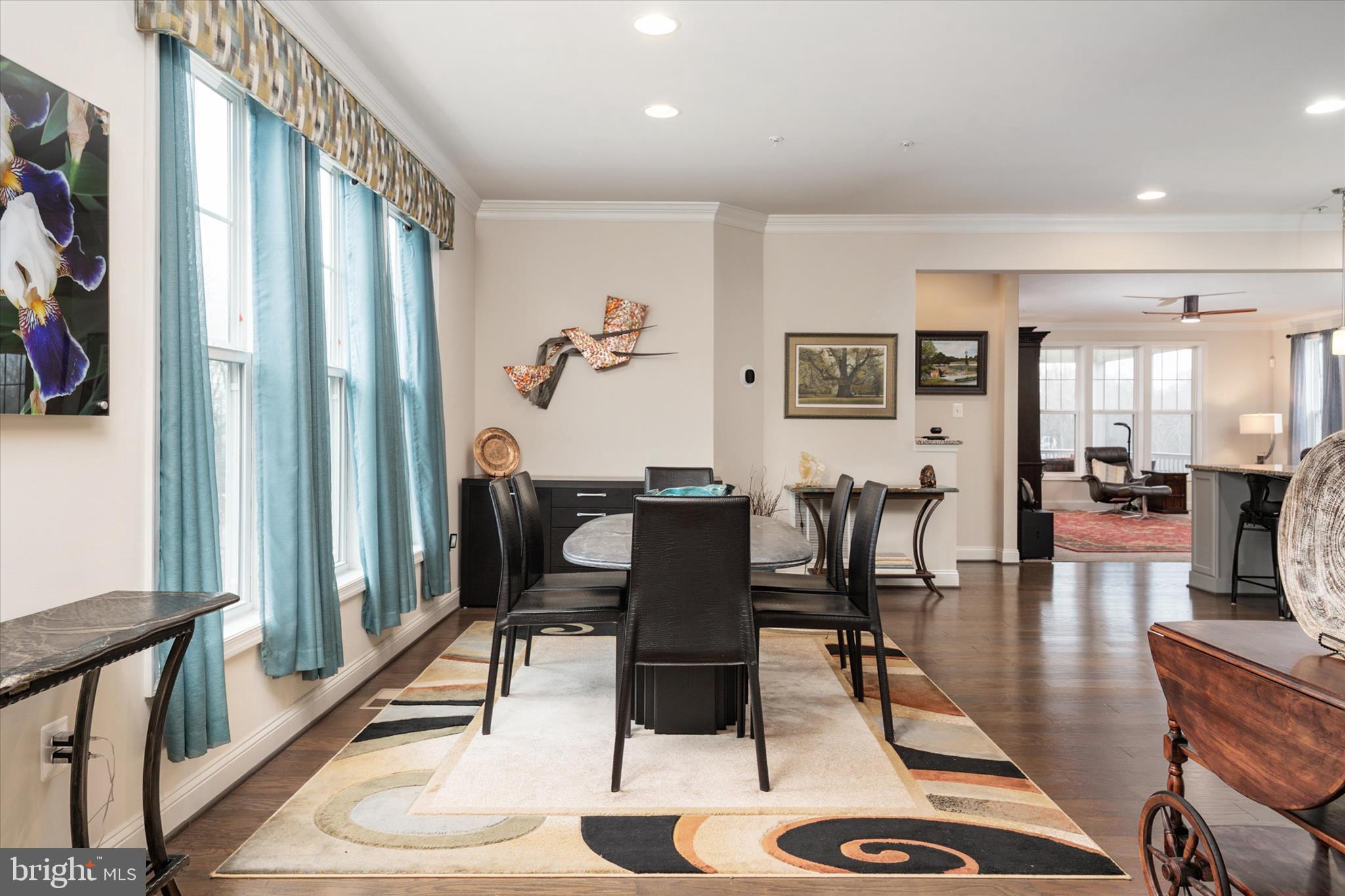 TWO RIVERS - Residential