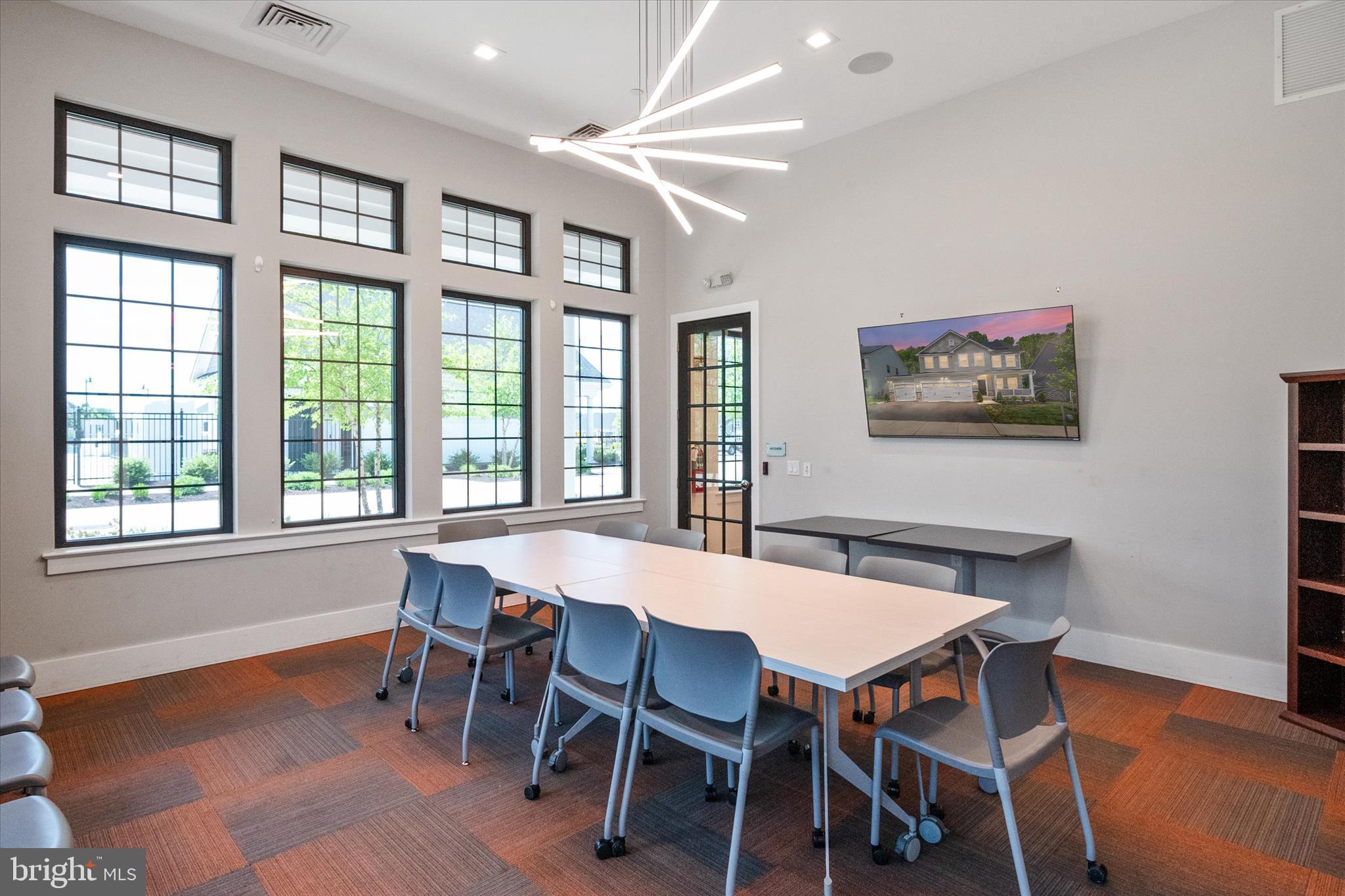 TWO RIVERS - Residential