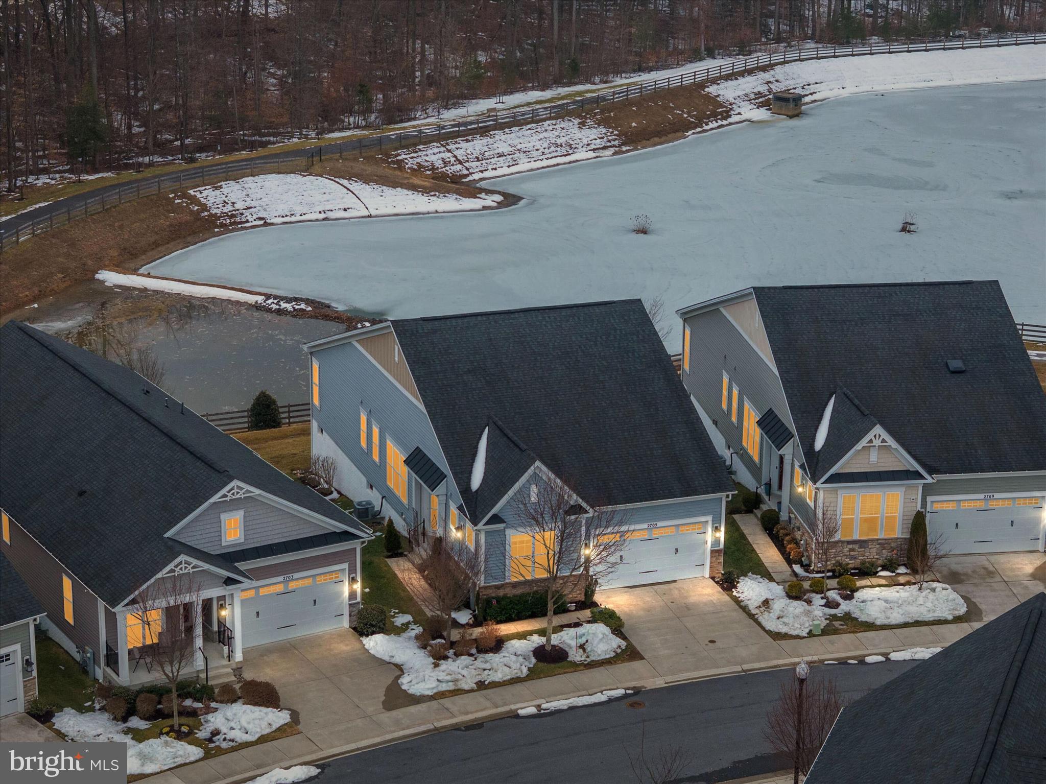 TWO RIVERS - Residential