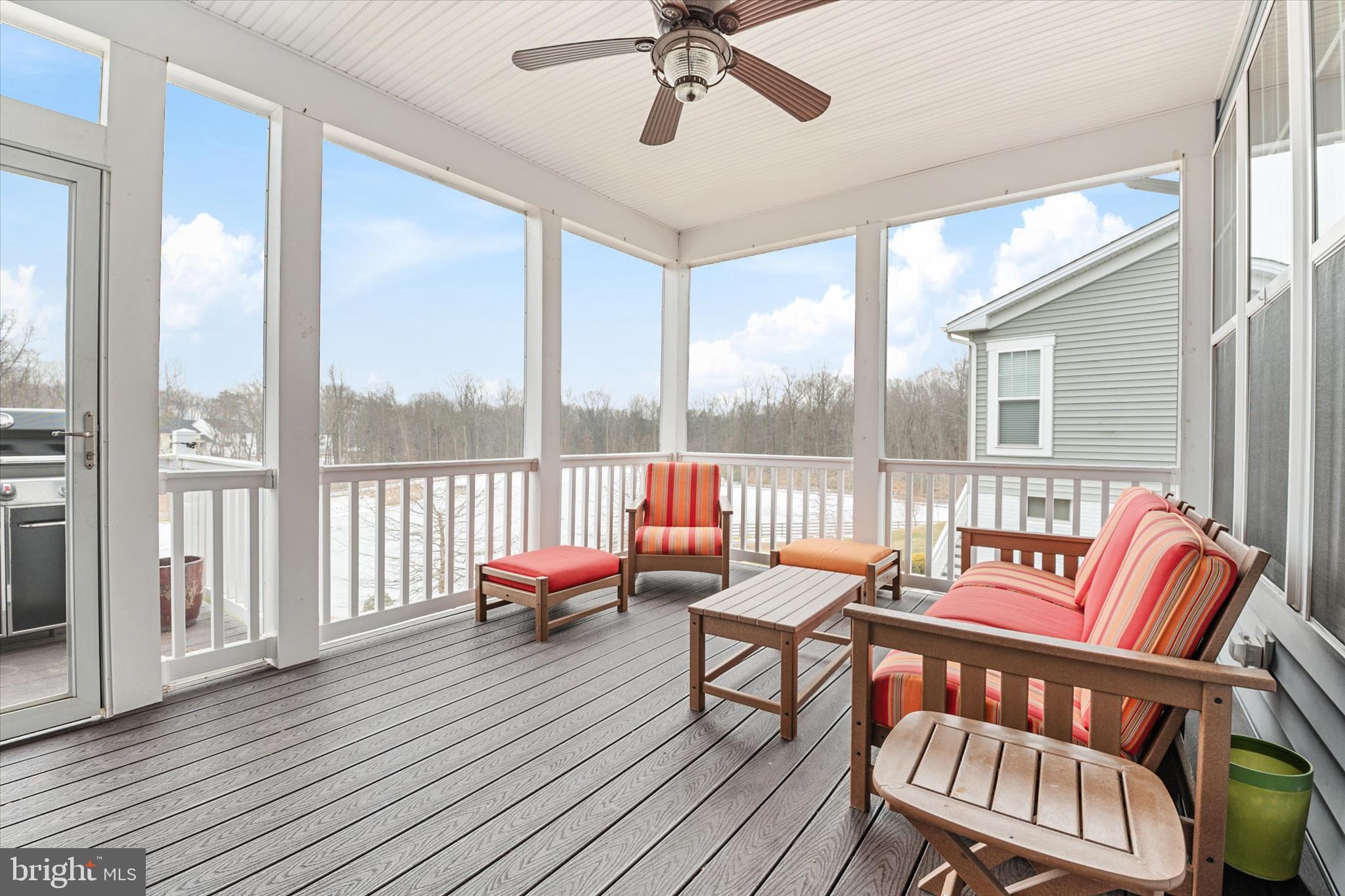 TWO RIVERS - Residential