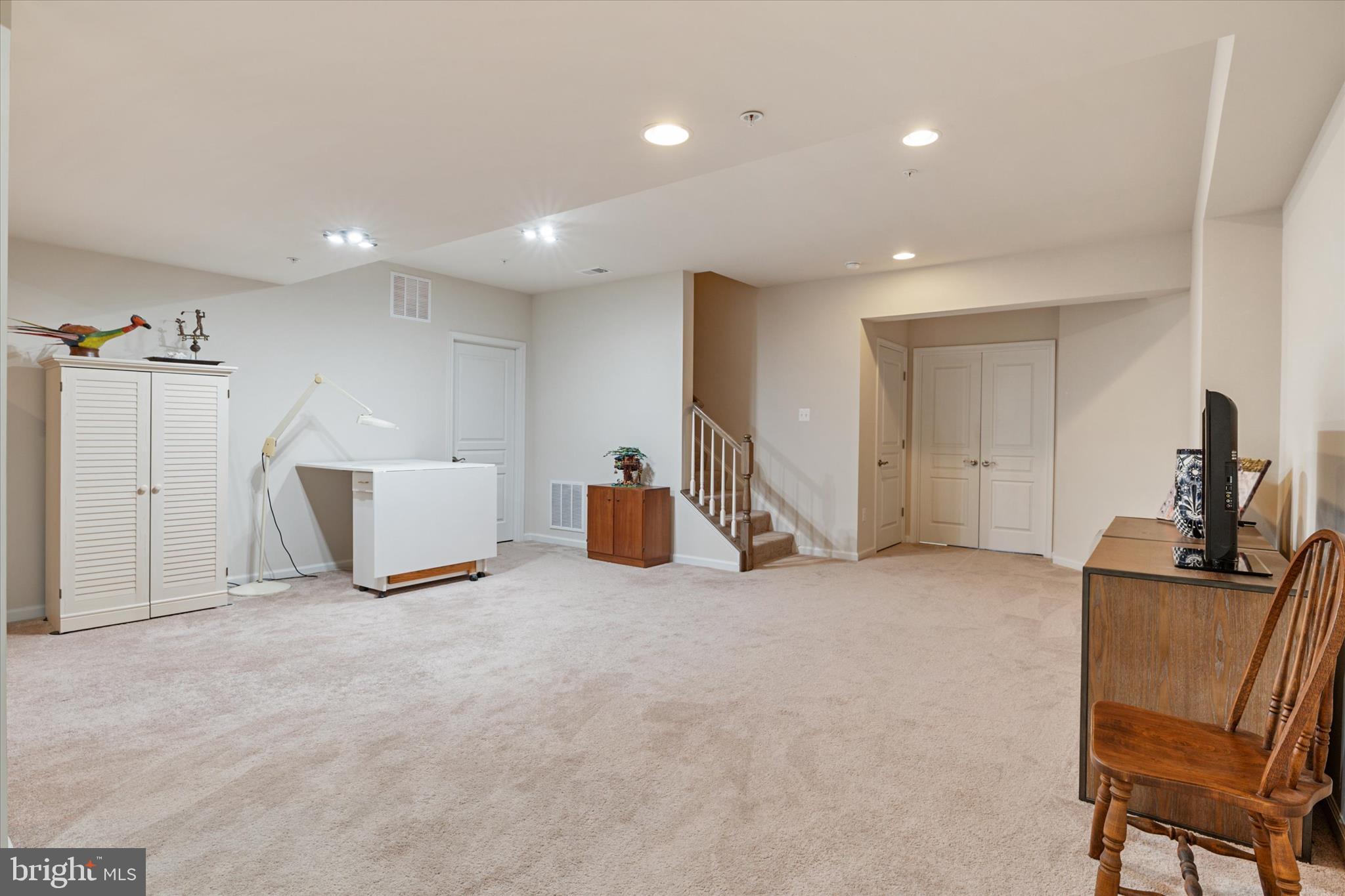 TWO RIVERS - Residential