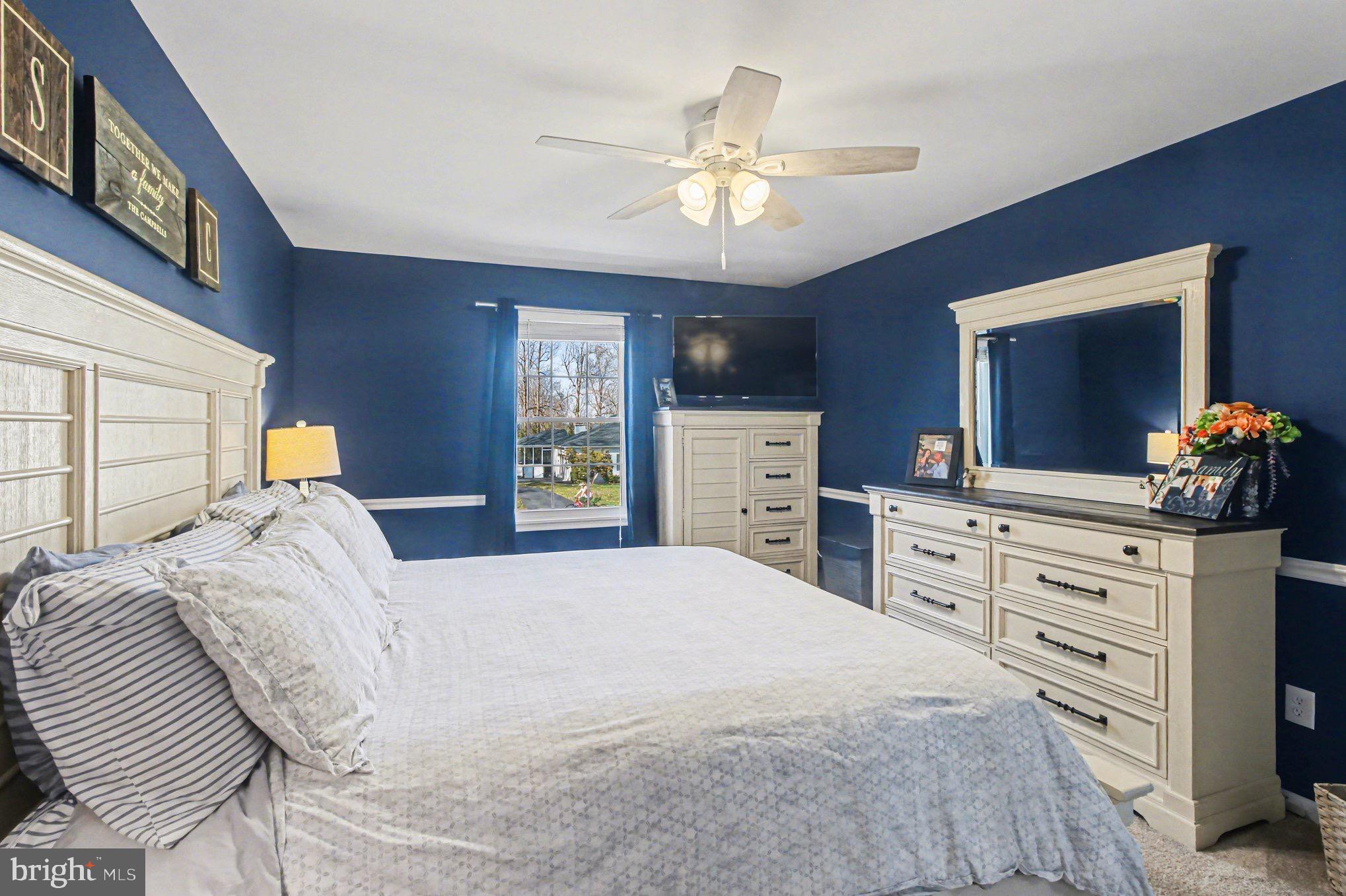 WOODS OF ASHBRIDGE - Residential