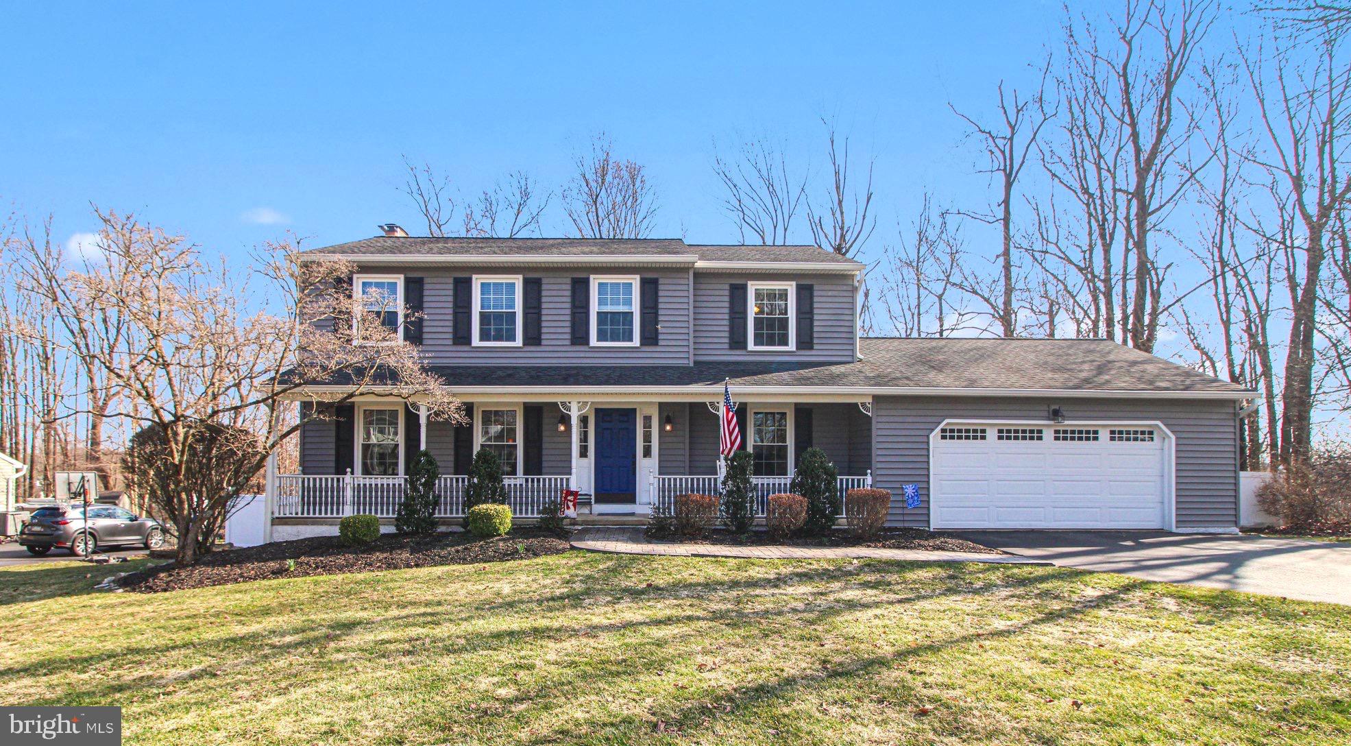 WOODS OF ASHBRIDGE - Residential