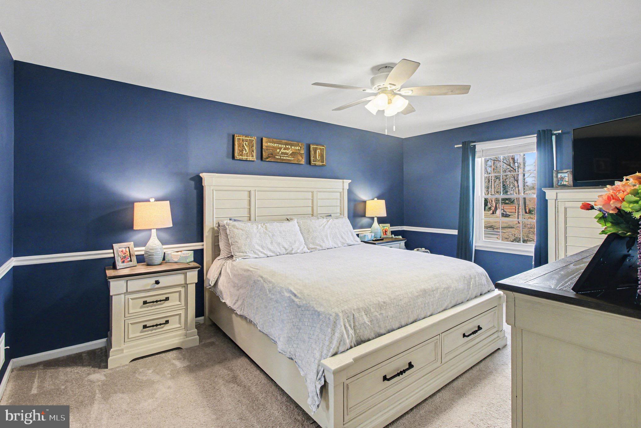 WOODS OF ASHBRIDGE - Residential