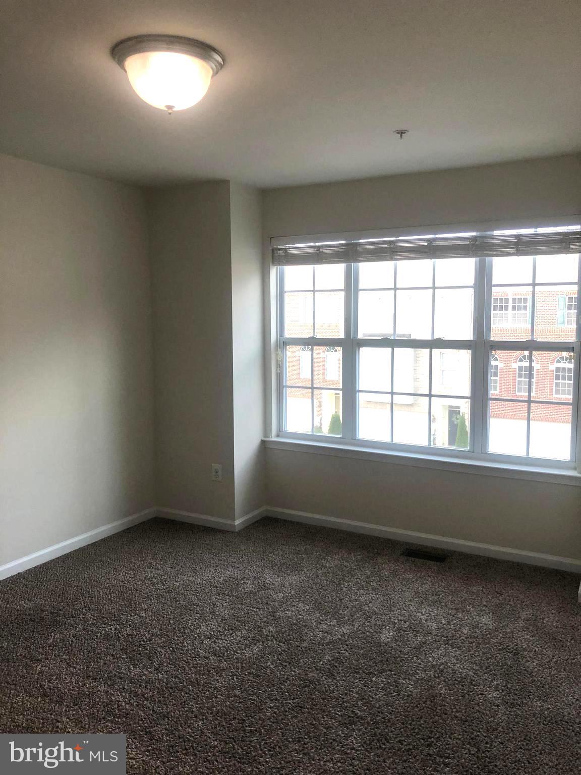 SIMPSON MILL - Residential Lease