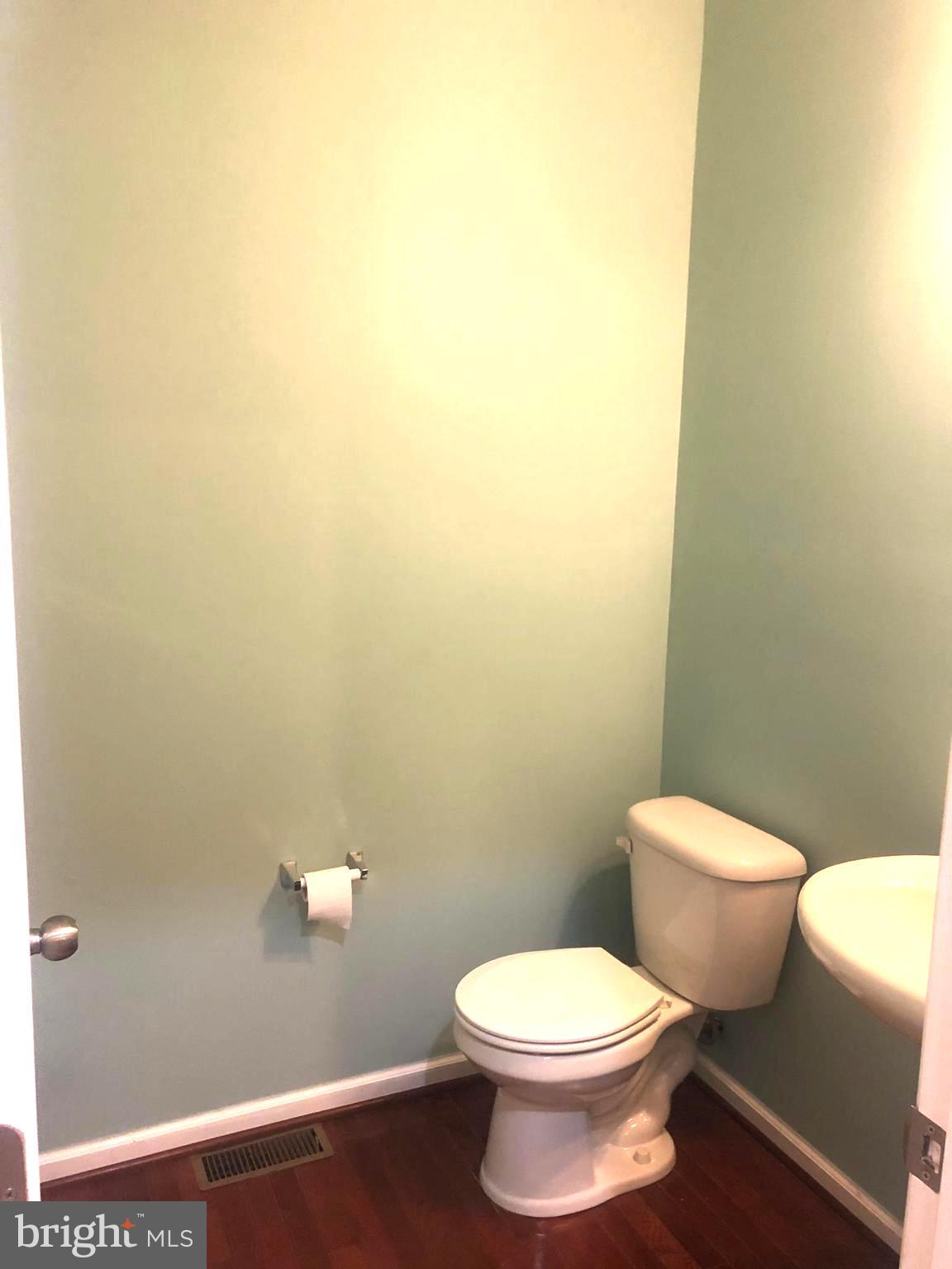 SIMPSON MILL - Residential Lease