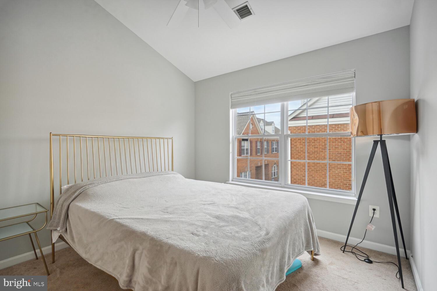 MADISON LANE - Residential Lease