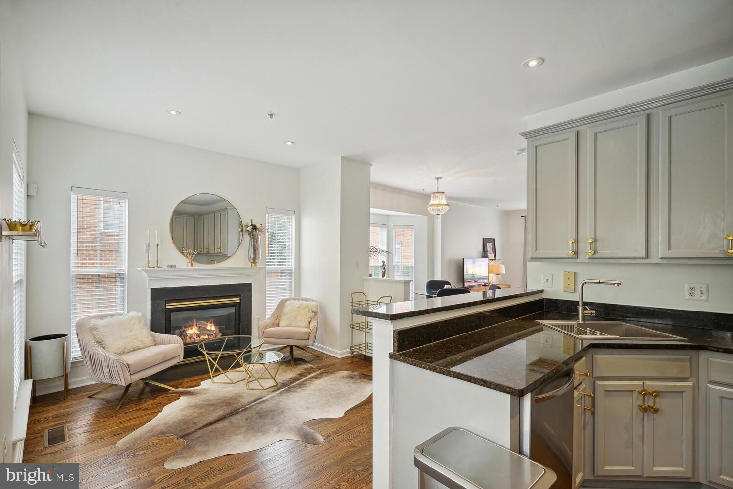 MADISON LANE - Residential Lease