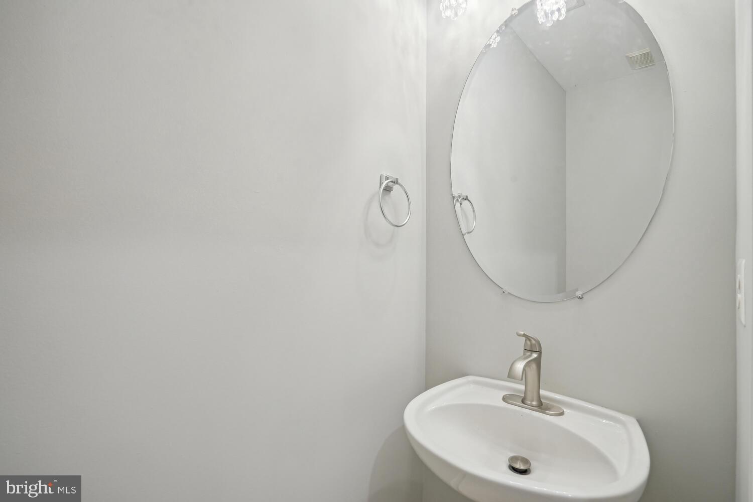 MADISON LANE - Residential Lease