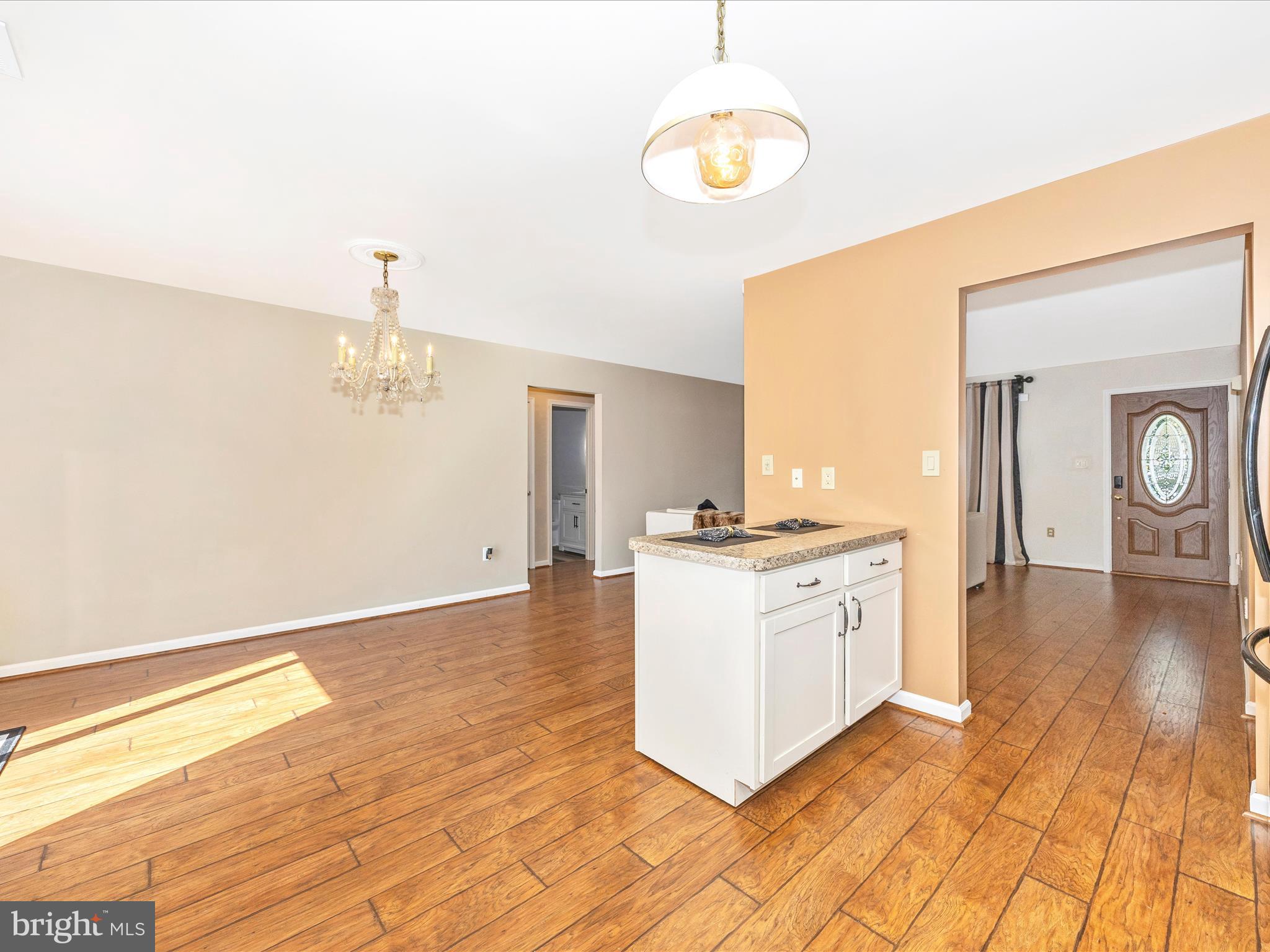 CROSS CREEK - Residential