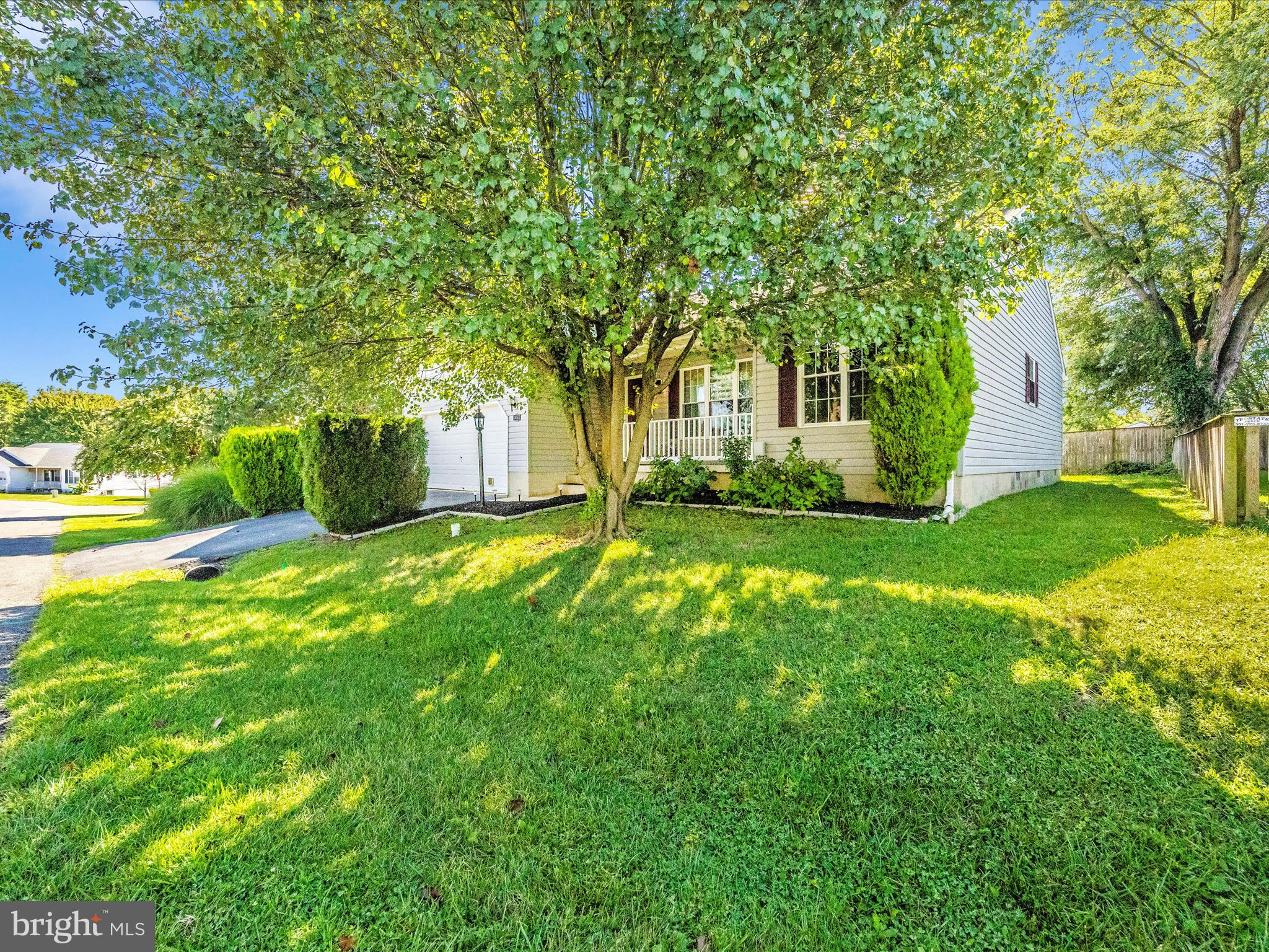 CROSS CREEK - Residential