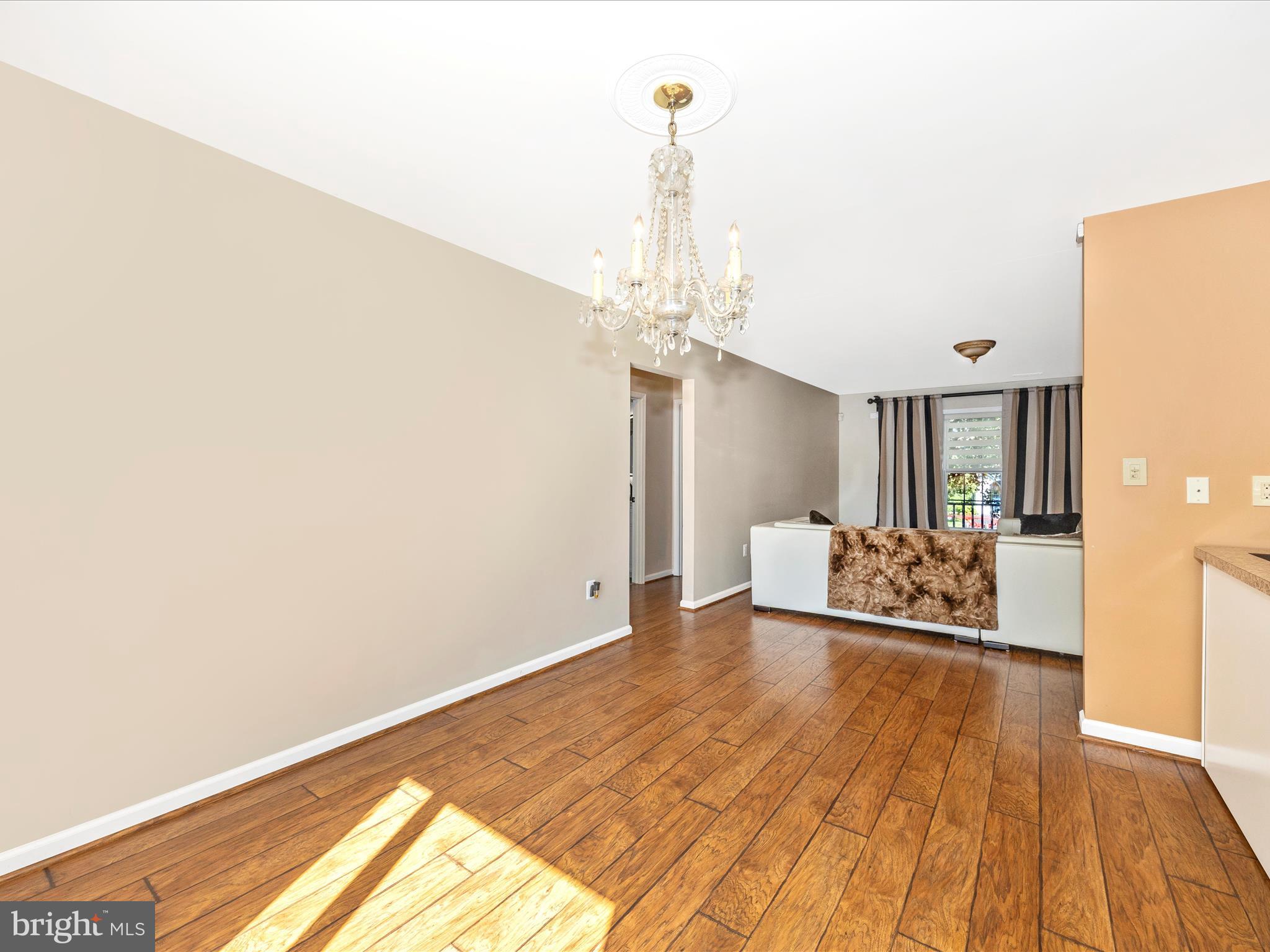 CROSS CREEK - Residential