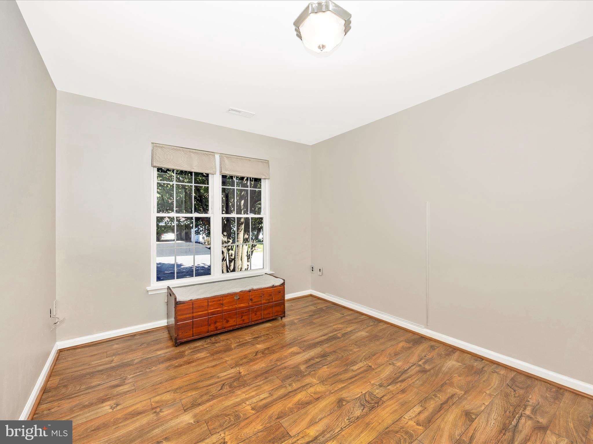 CROSS CREEK - Residential