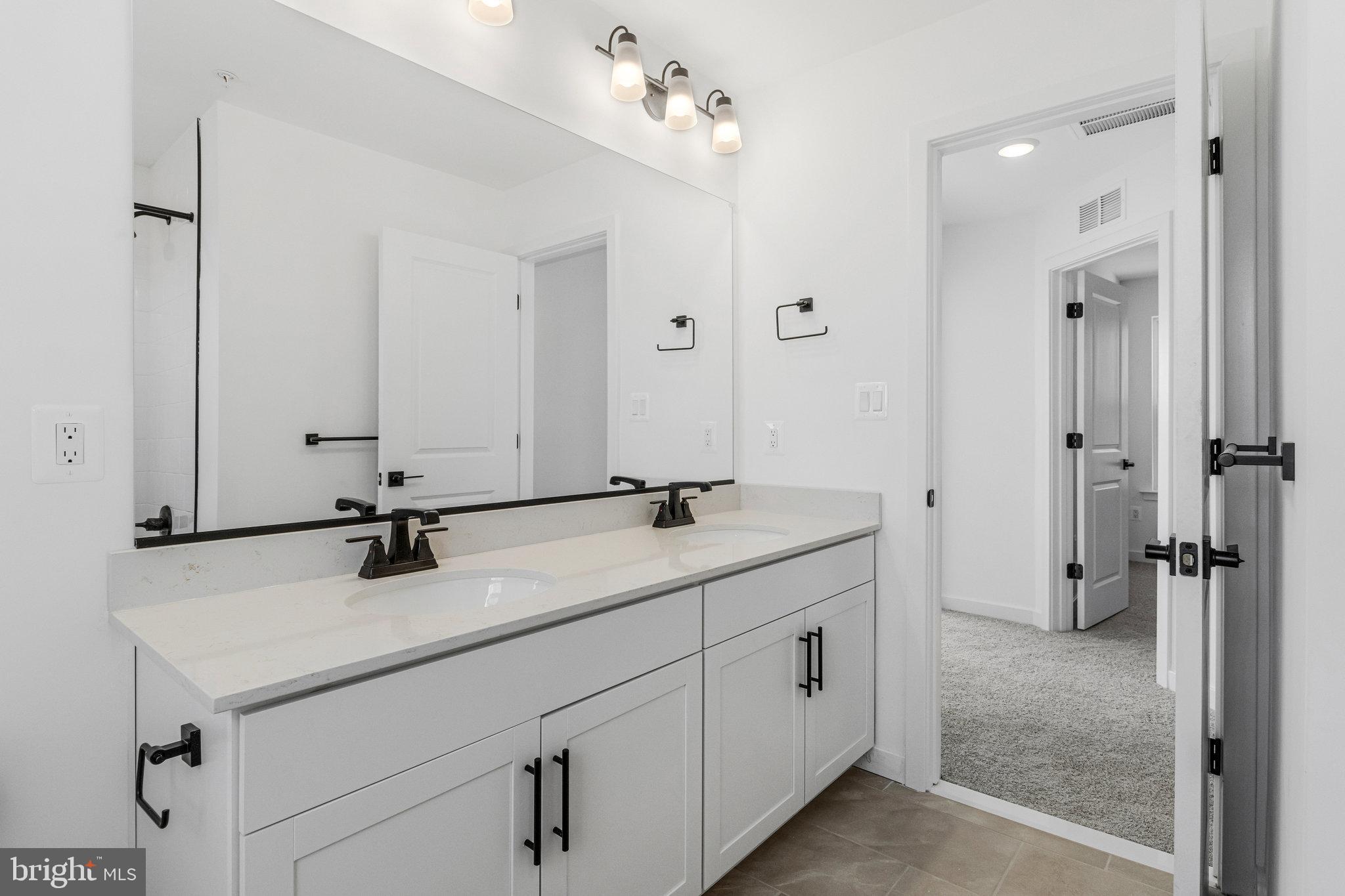 ENCLAVE AT ARUNDEL HILLS - Residential