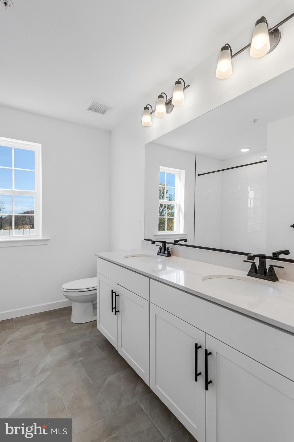 ENCLAVE AT ARUNDEL HILLS - Residential