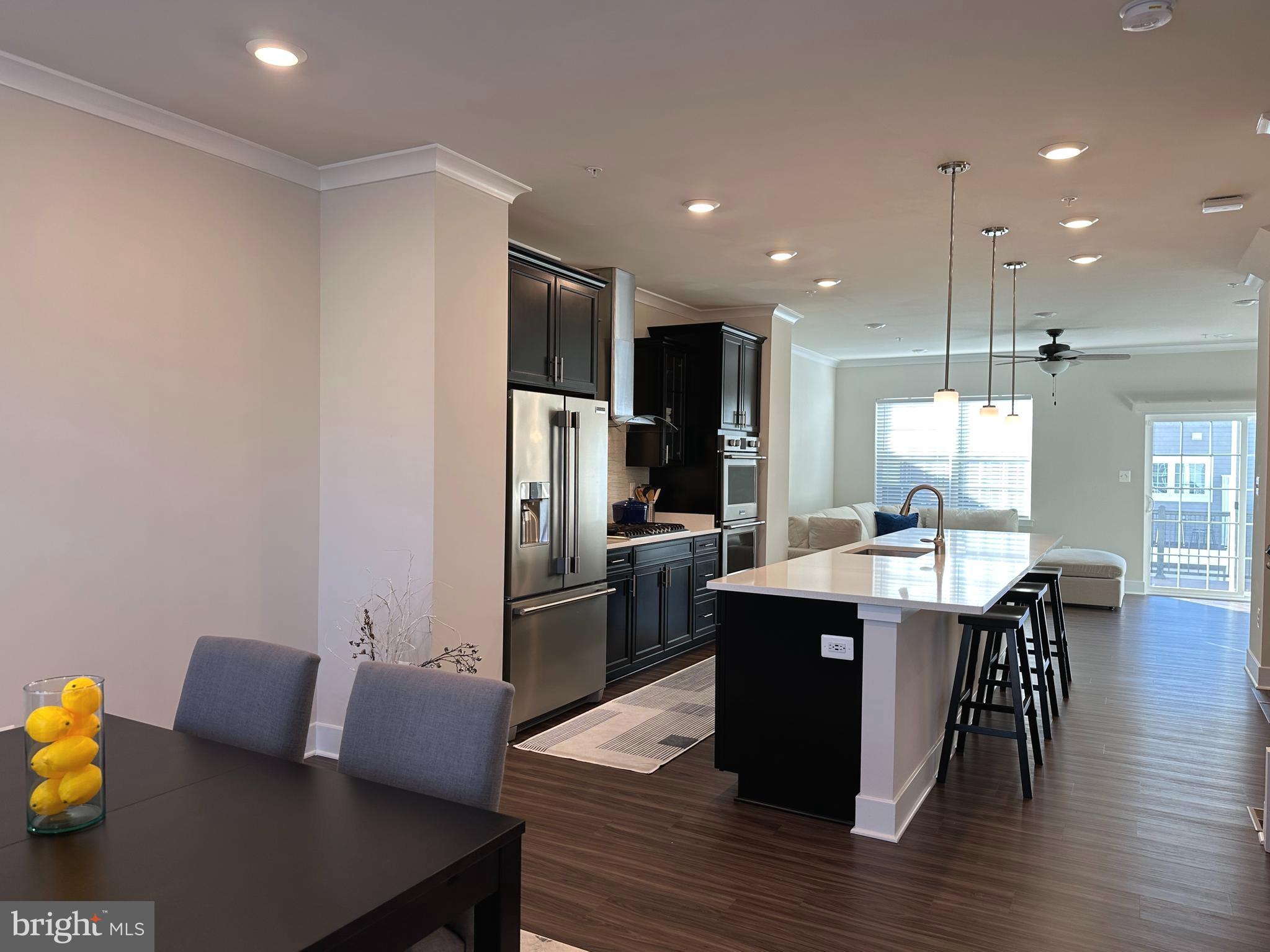 BLUE STREAM - Residential