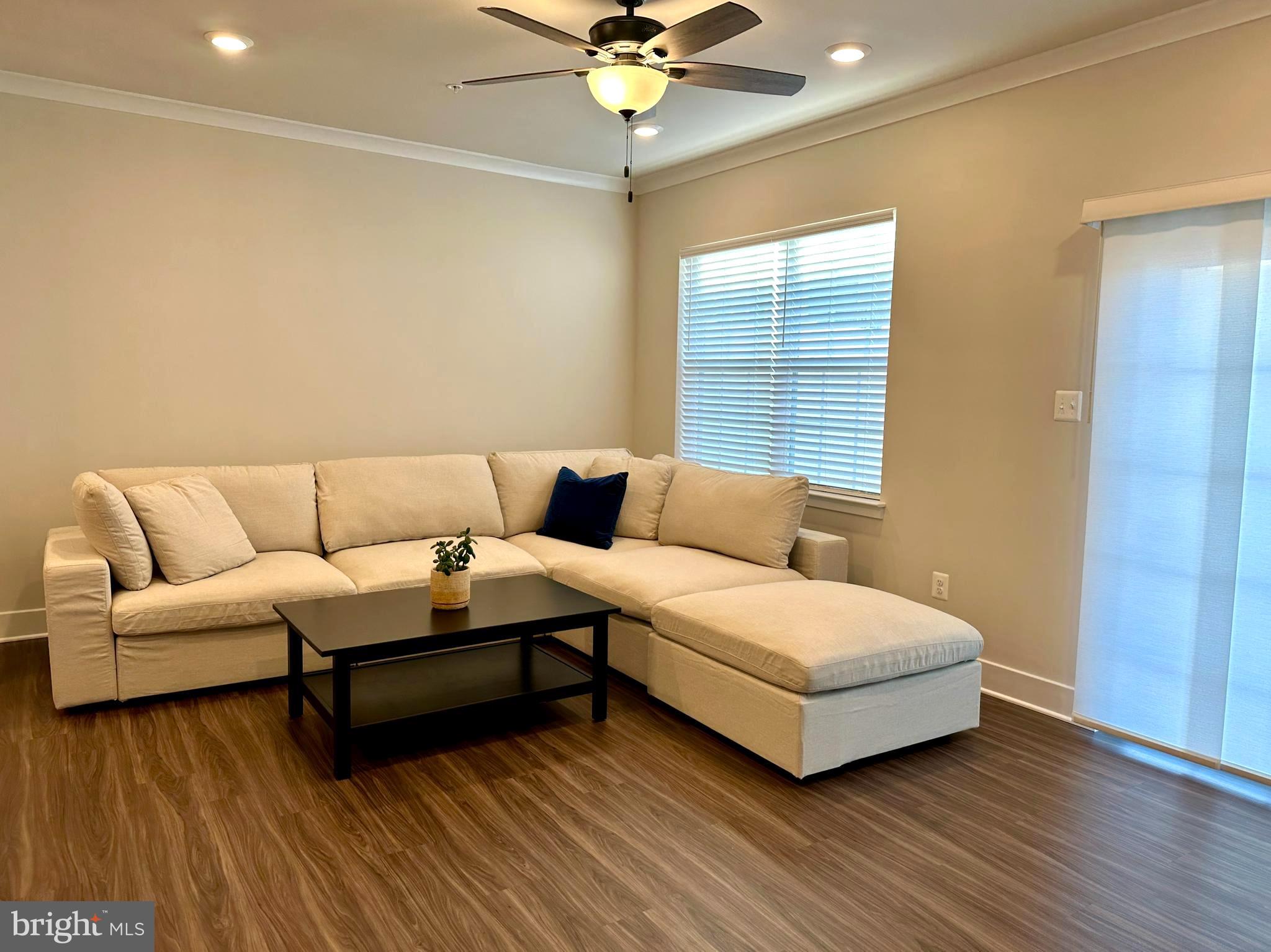 BLUE STREAM - Residential