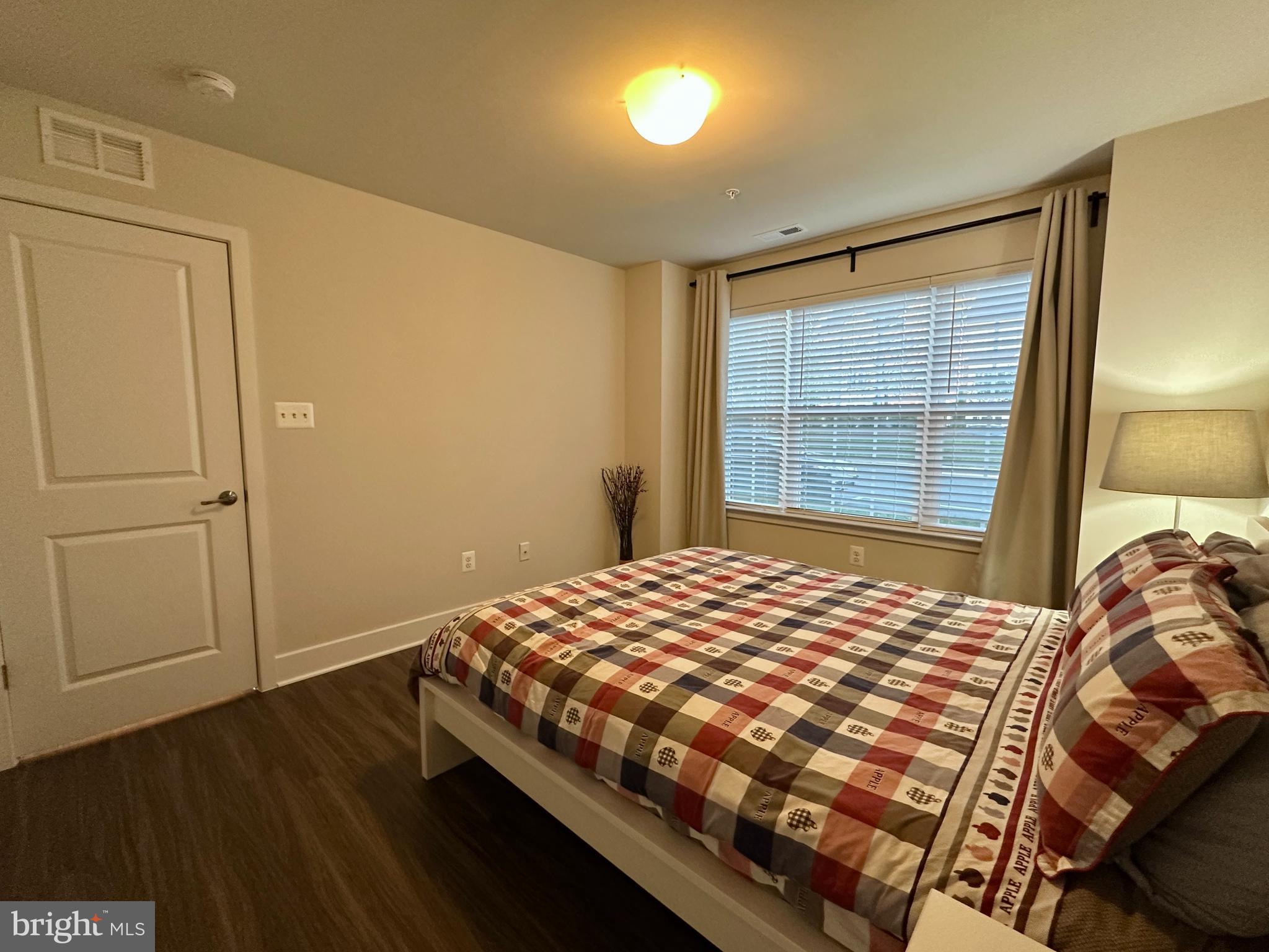 BLUE STREAM - Residential