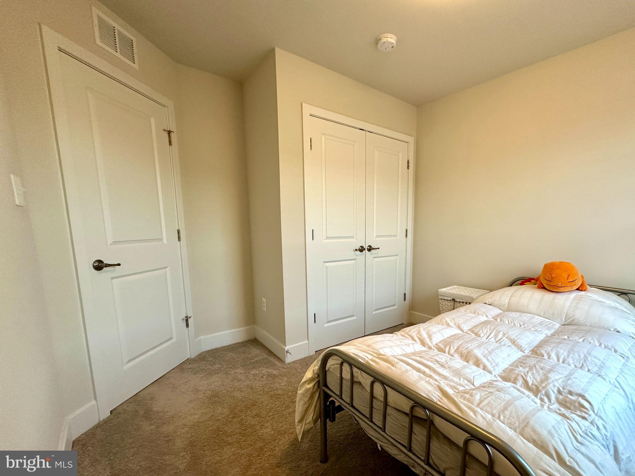 BLUE STREAM - Residential