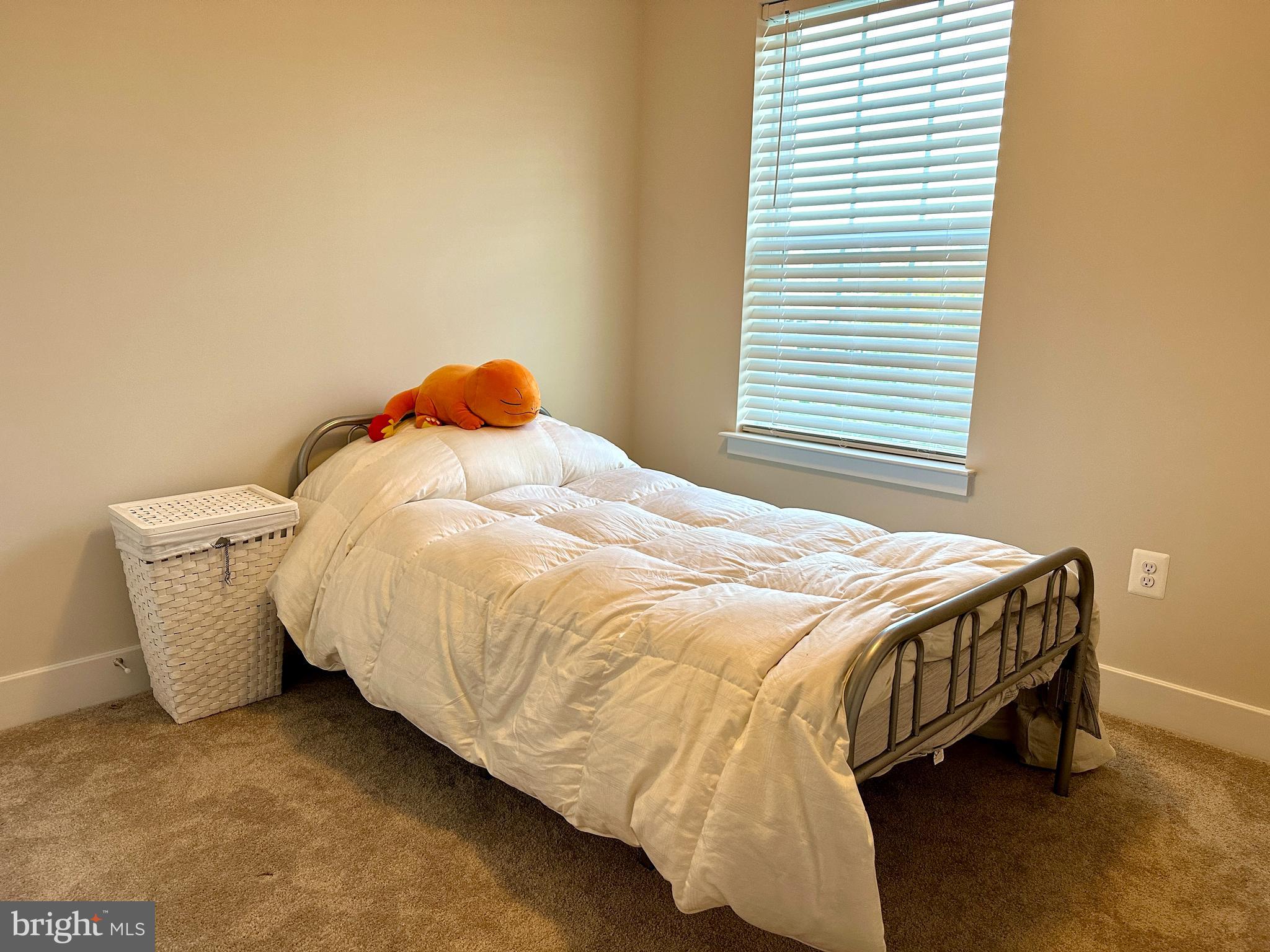 BLUE STREAM - Residential