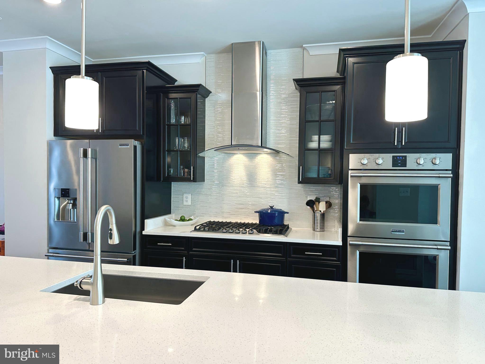 BLUE STREAM - Residential