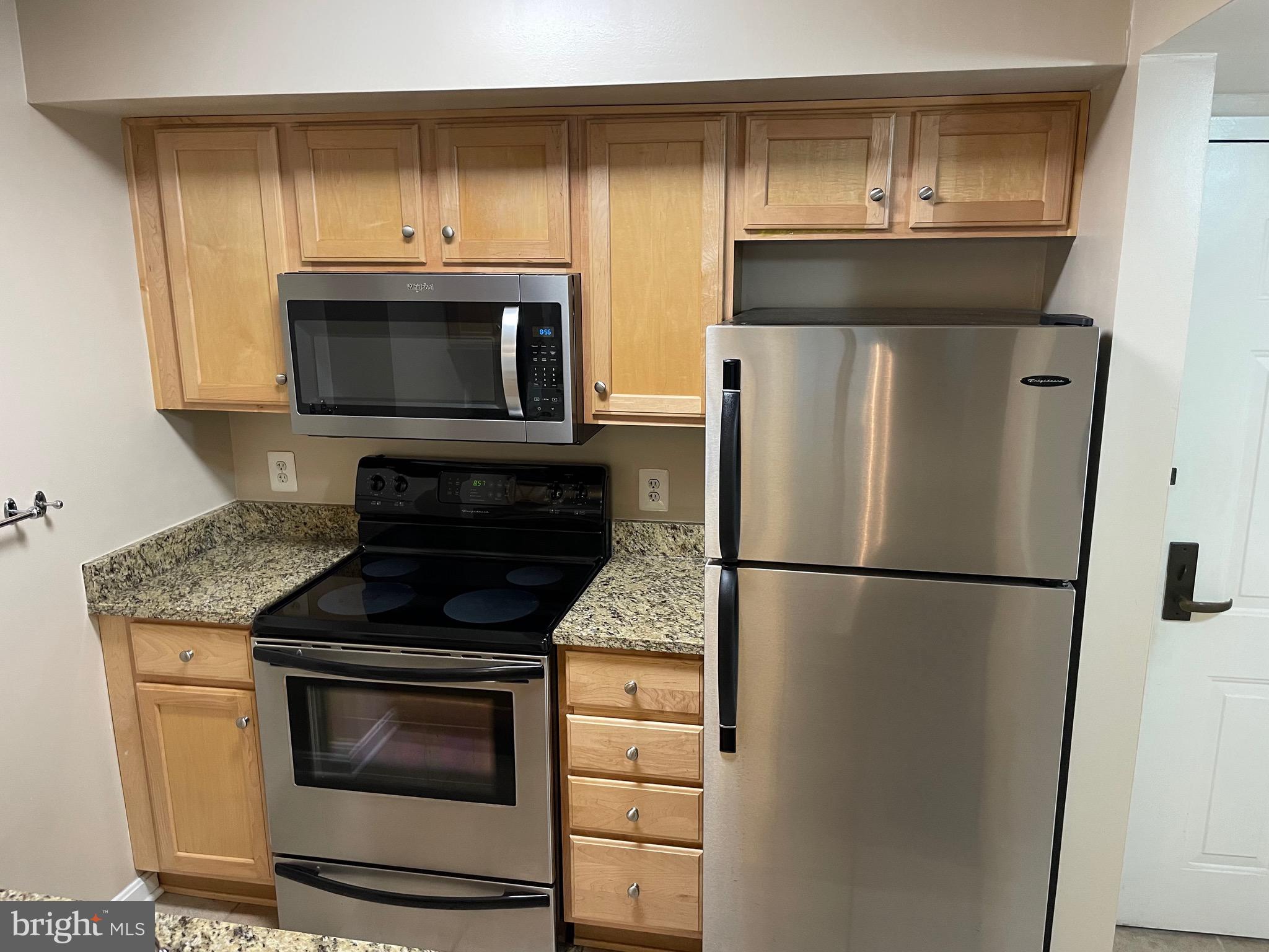 1024 N UTAH STREET N 523