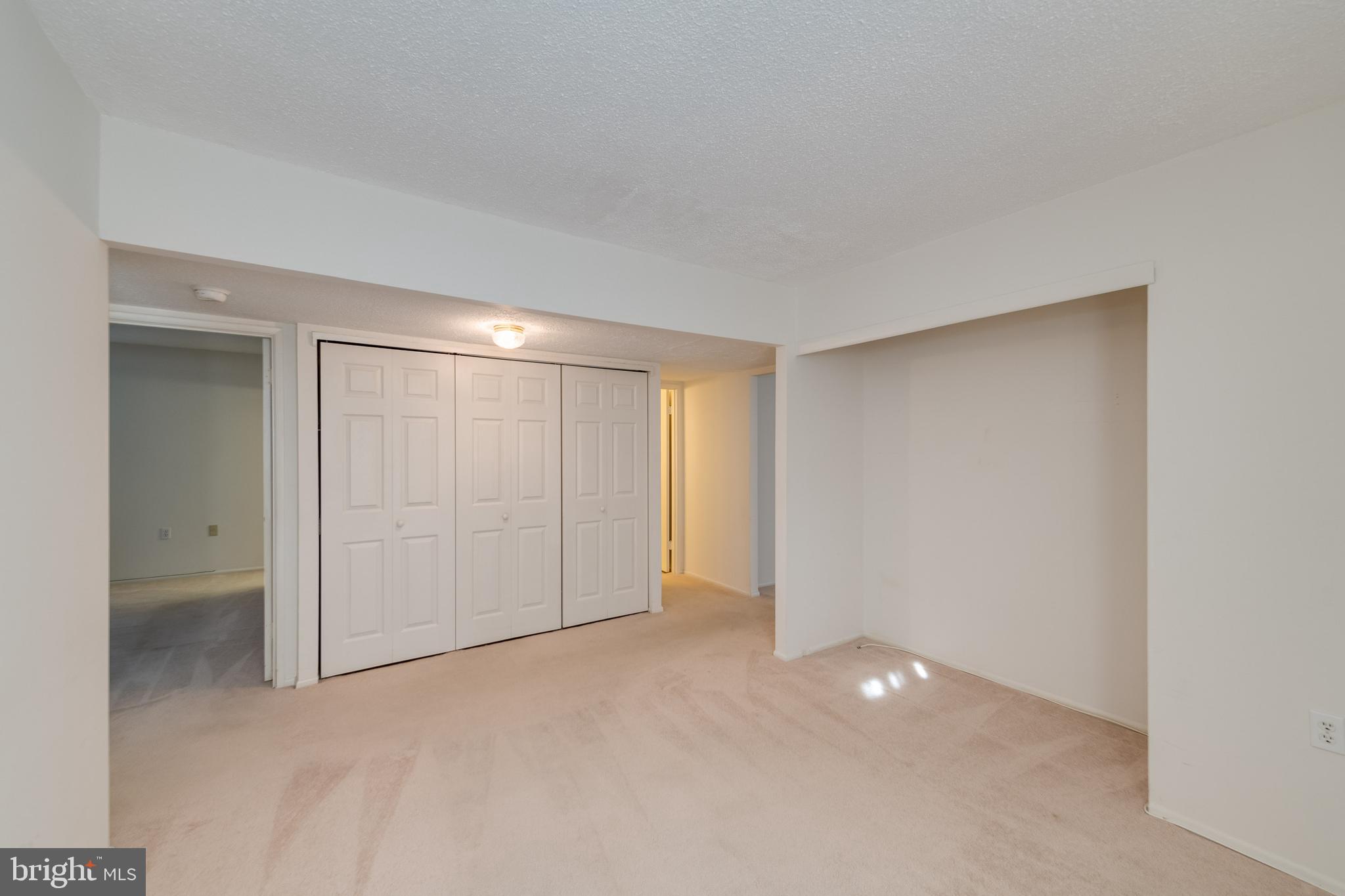 ROSSMOOR MUTUAL #13 - Residential