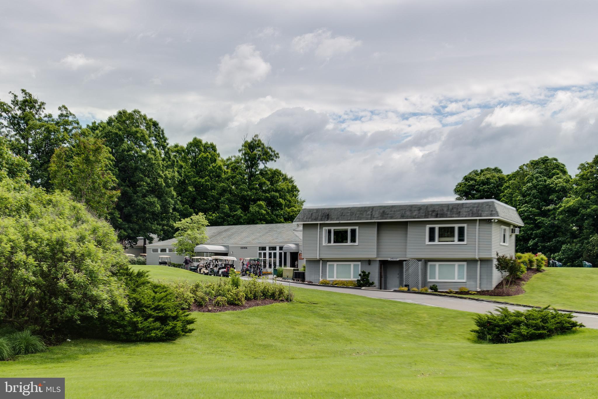 ROSSMOOR MUTUAL #13 - Residential