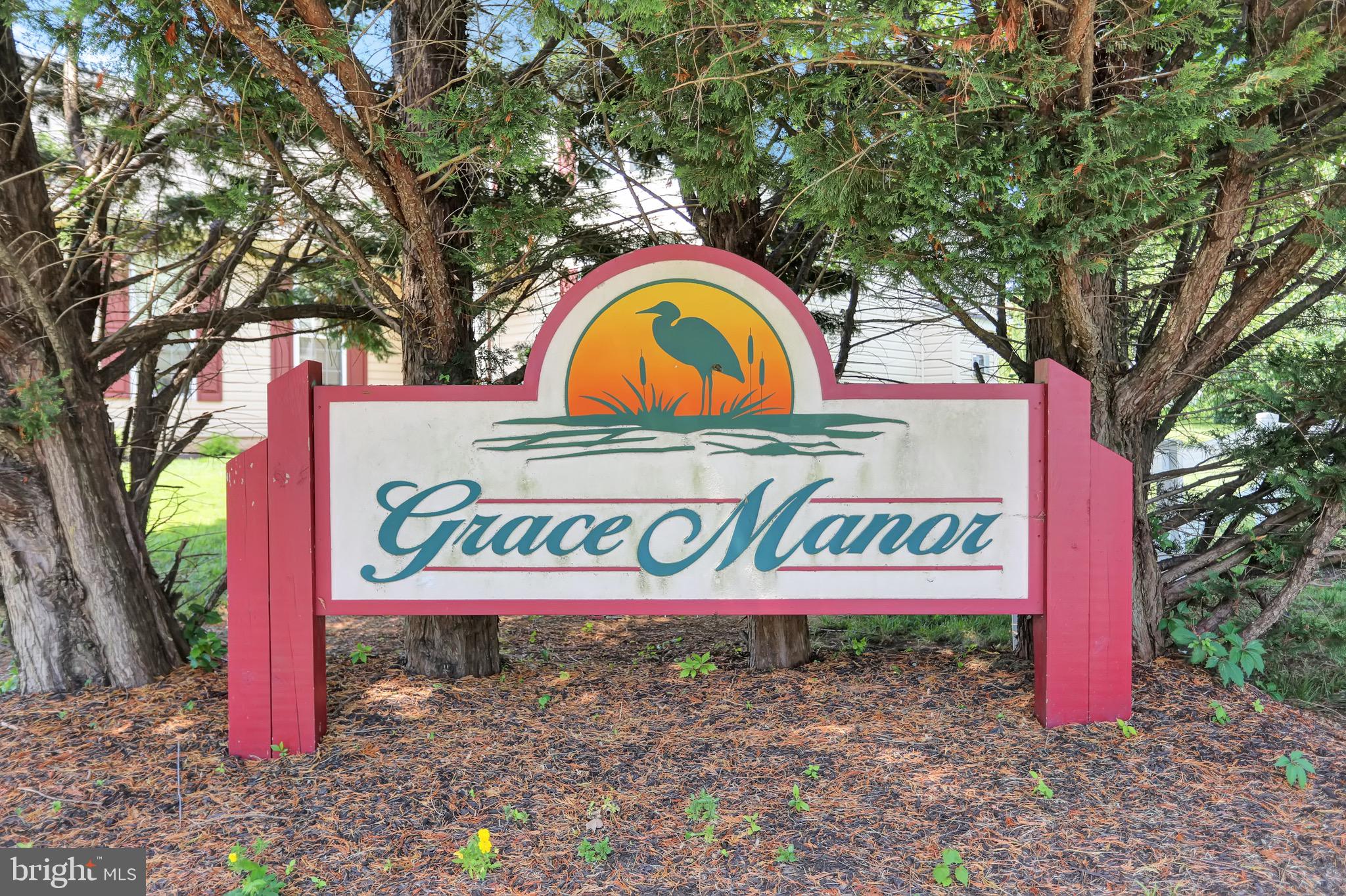 GRACE MANOR - Residential