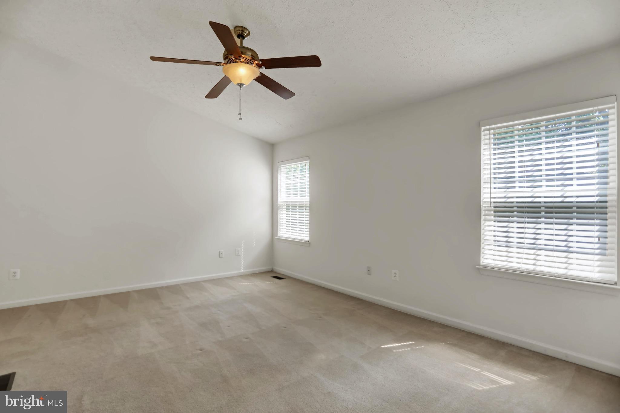 GRACE MANOR - Residential