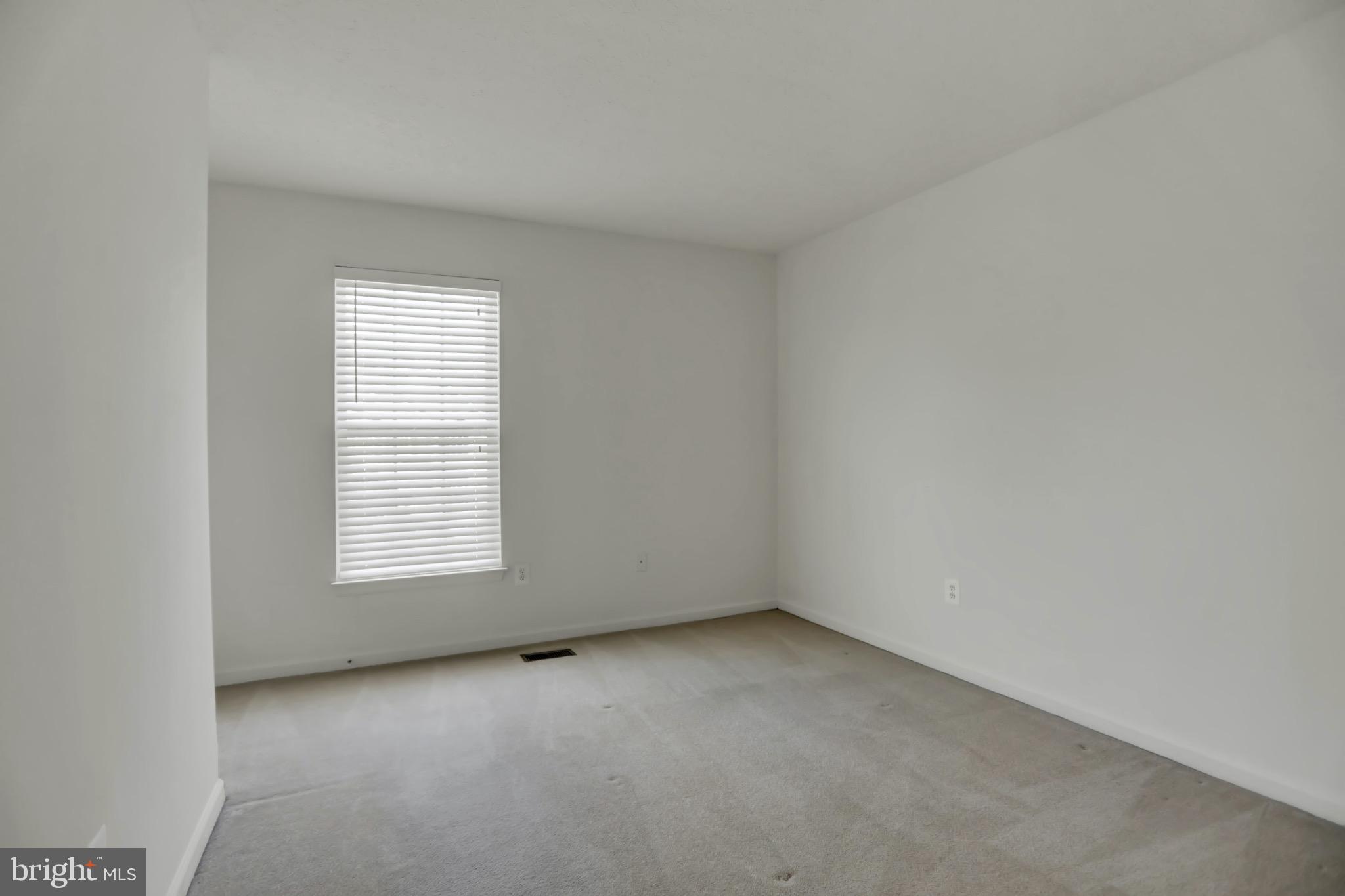 GRACE MANOR - Residential