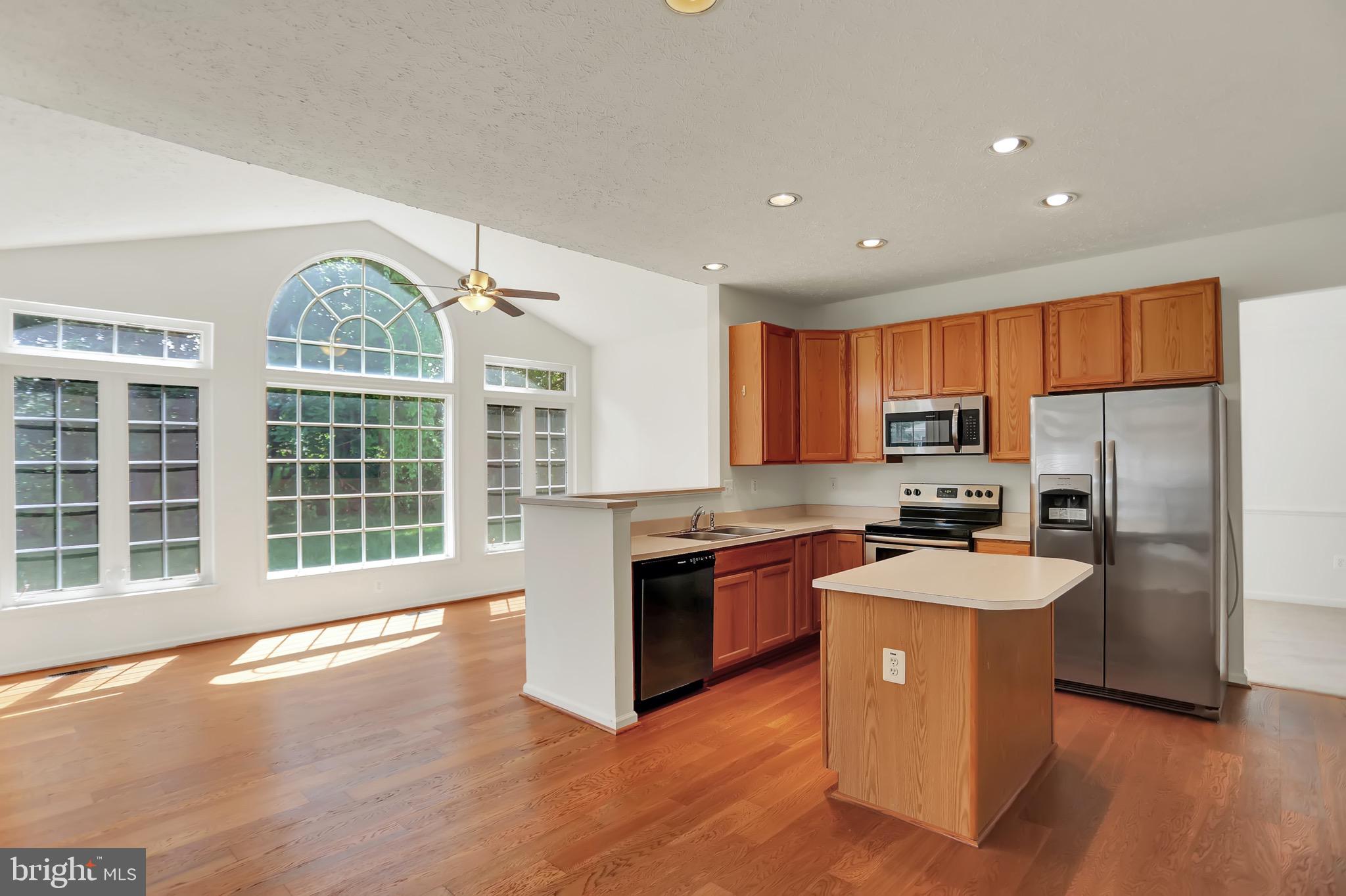 GRACE MANOR - Residential