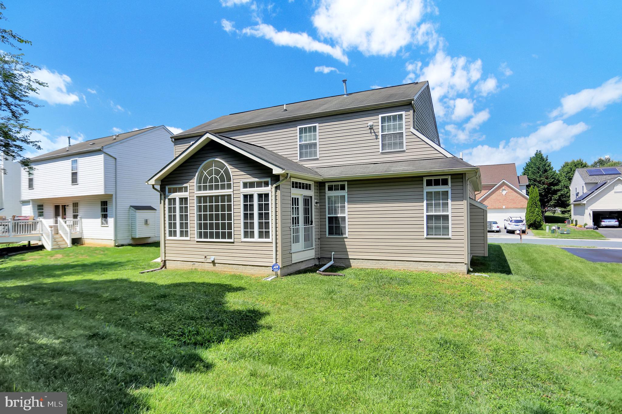 GRACE MANOR - Residential