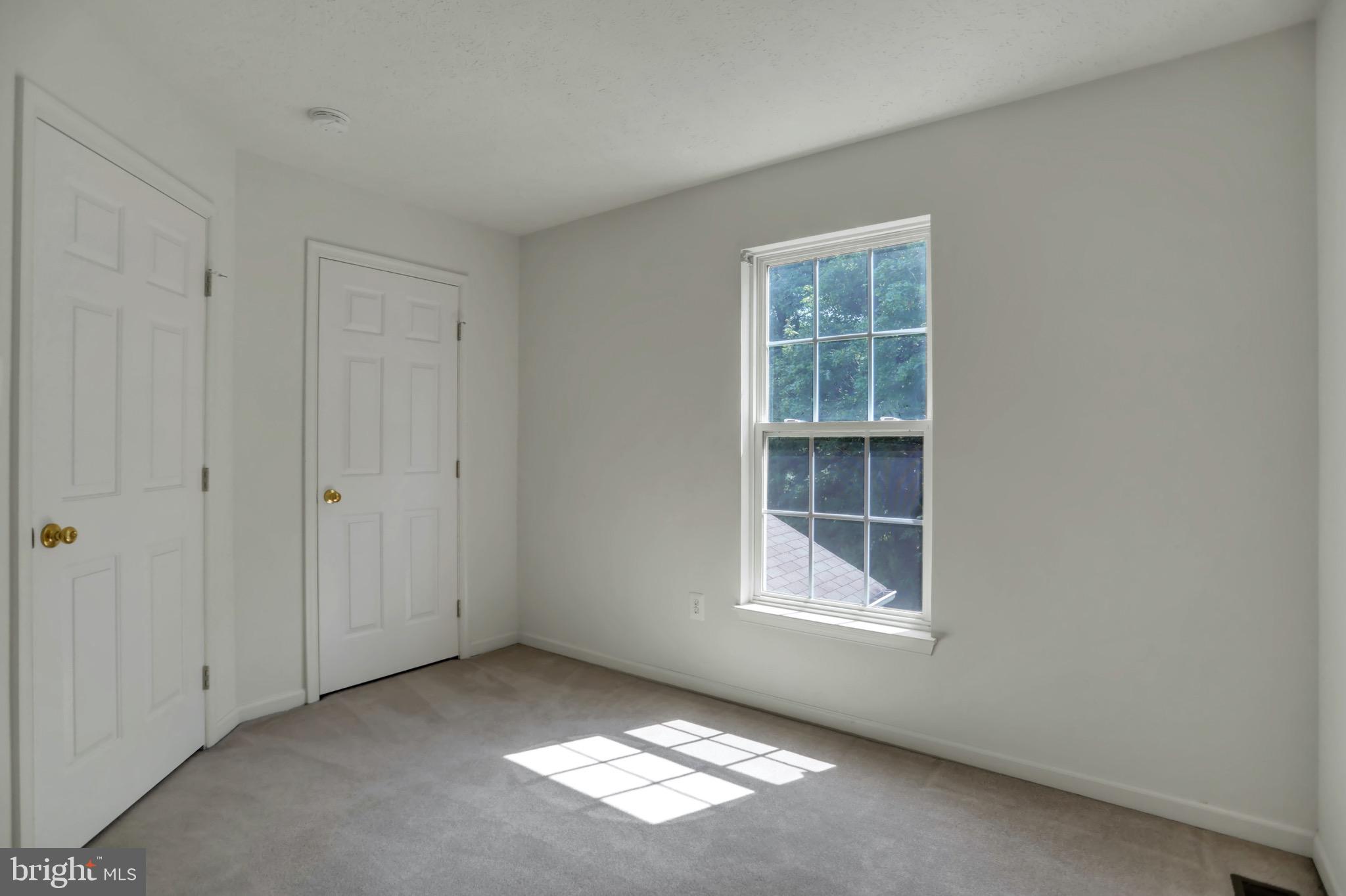 GRACE MANOR - Residential