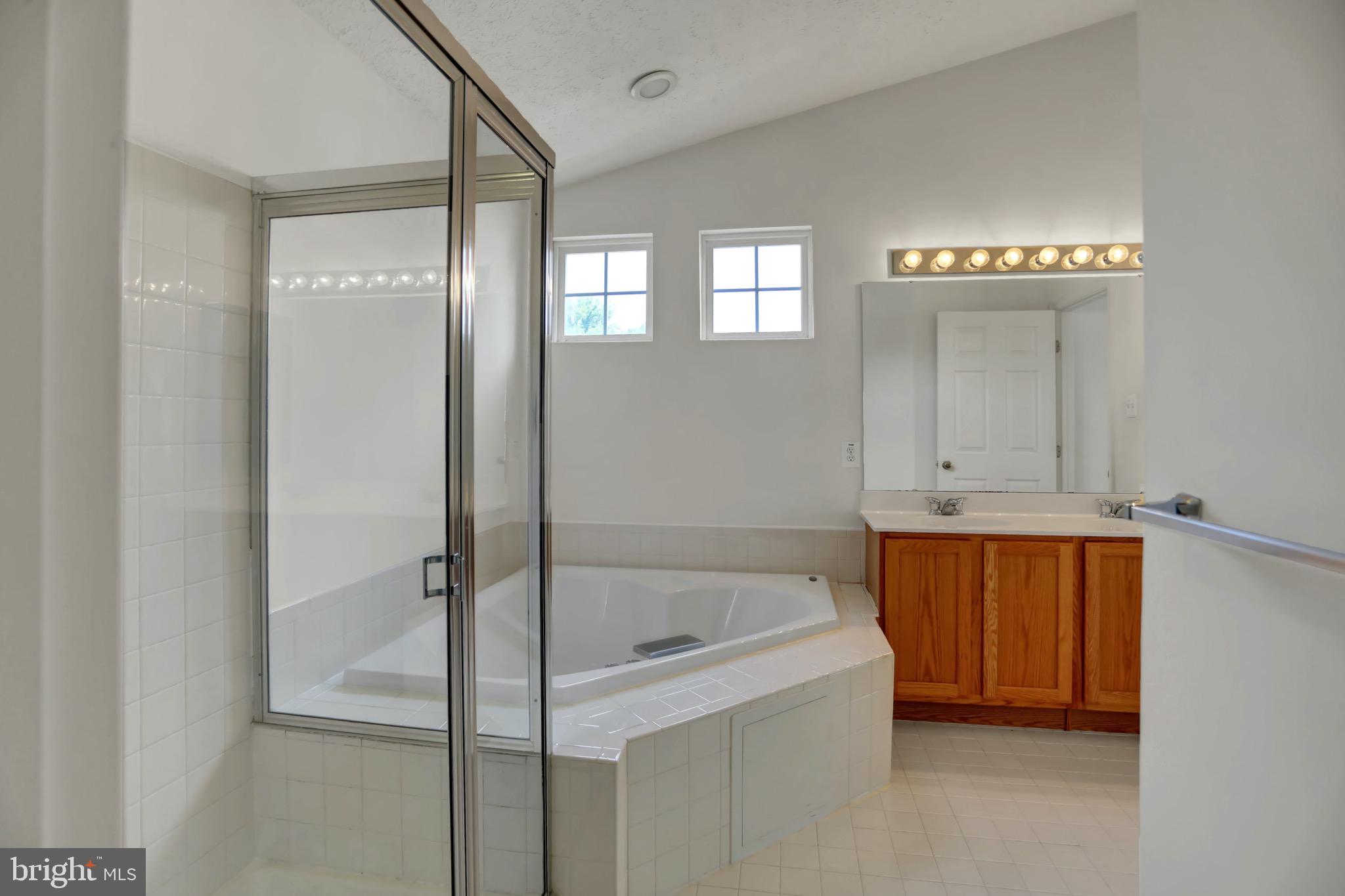 GRACE MANOR - Residential