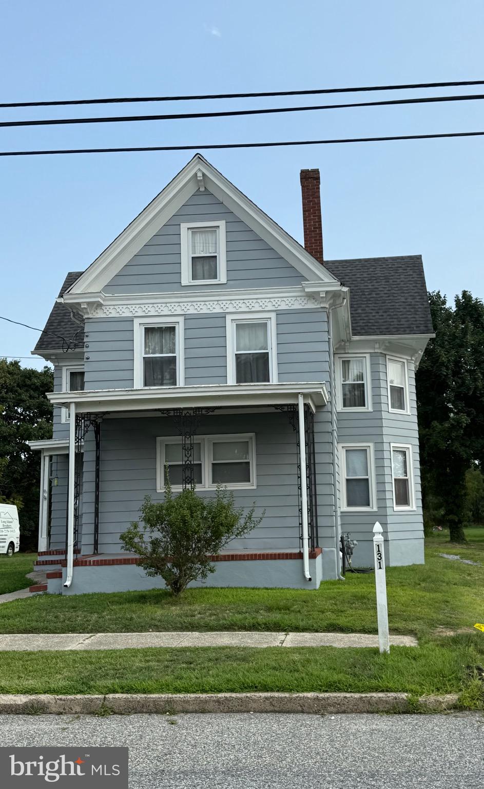 131 MAPLE AVENUE